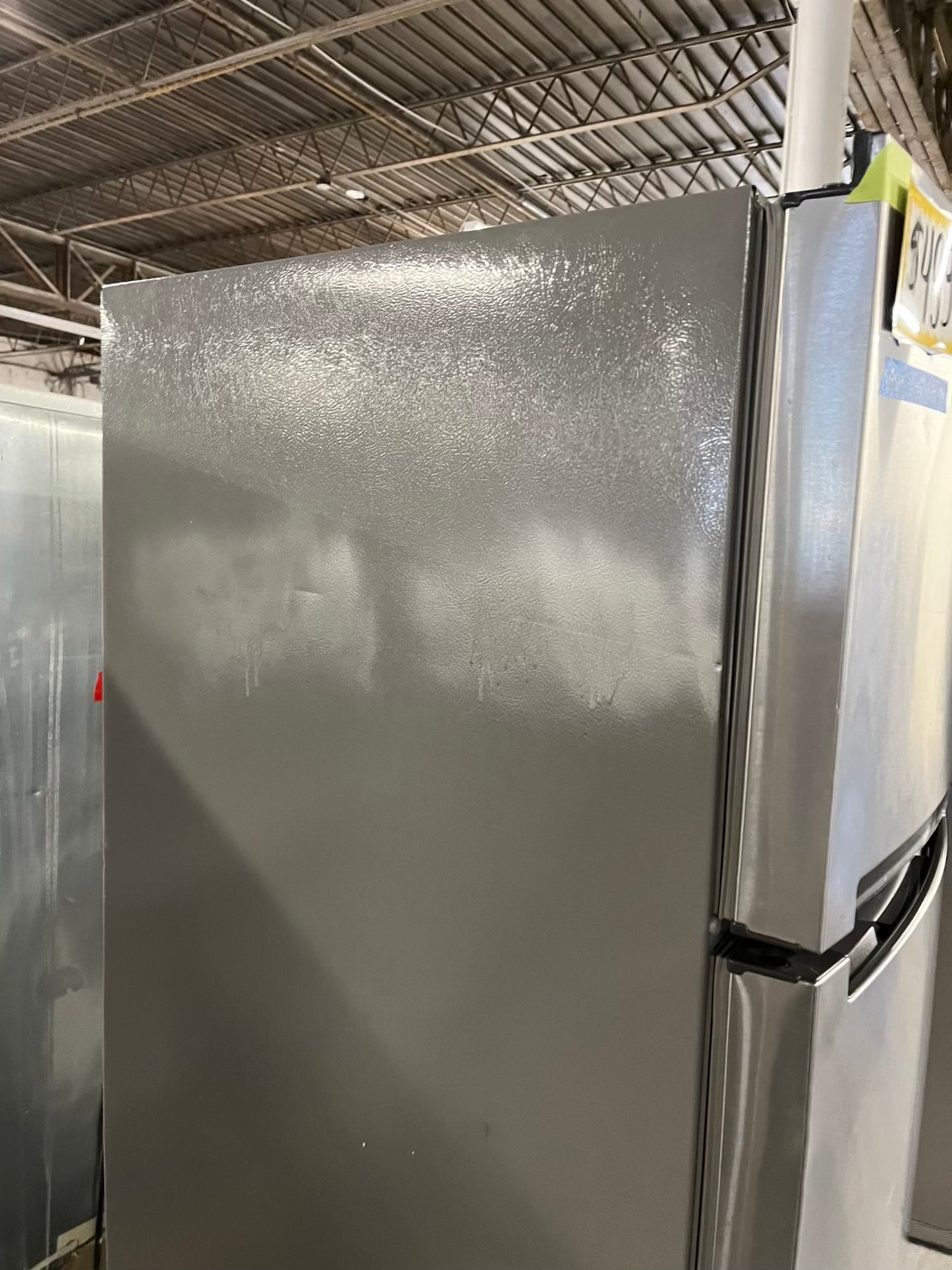 - Whirlpool top freezer refrigerator stainless steel 28" counter depth #RF773FB