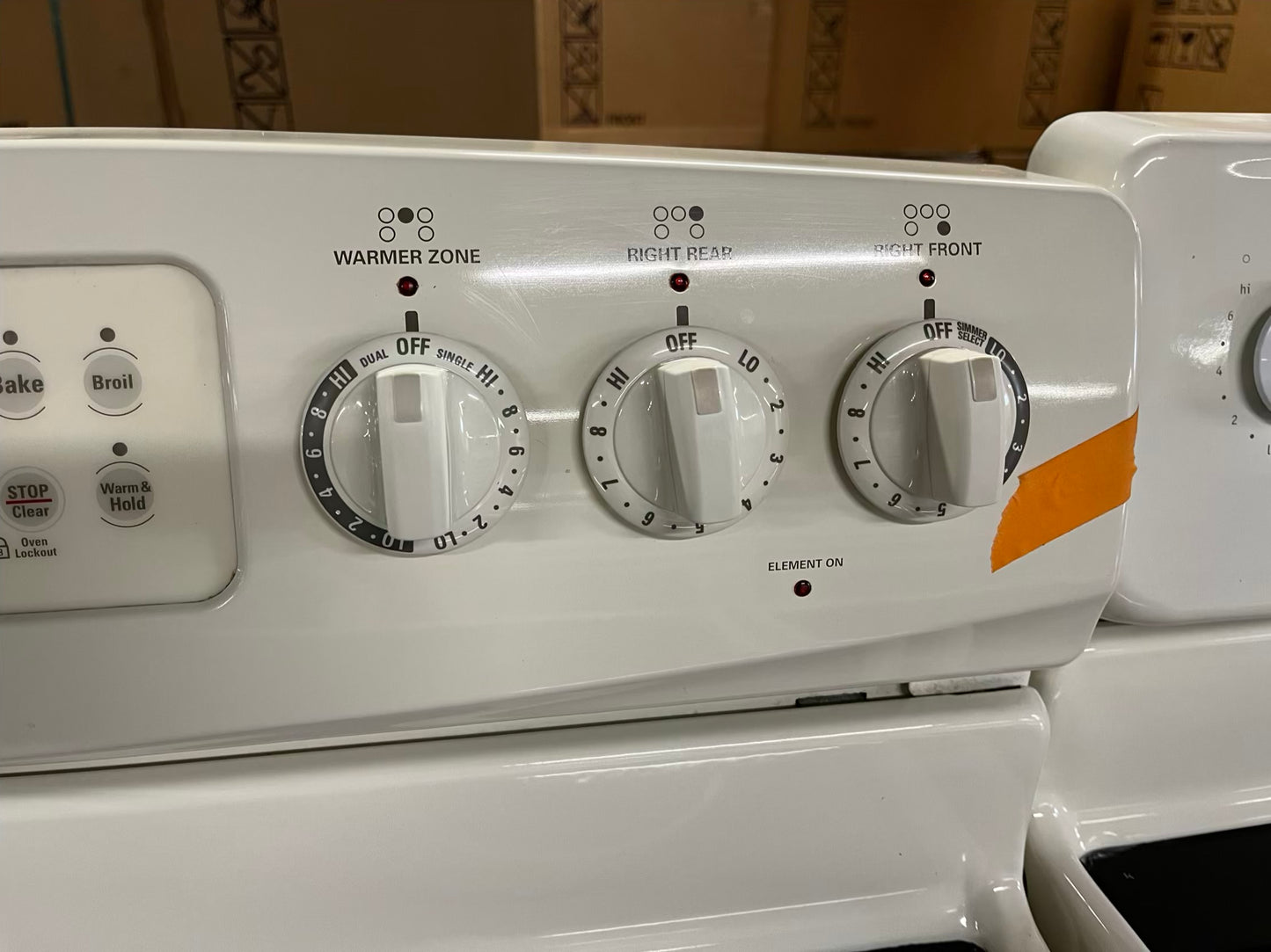 Kenmore electric range 220v 5 burner warm zone bake broil in off white Refurbished 30" #ER182WB