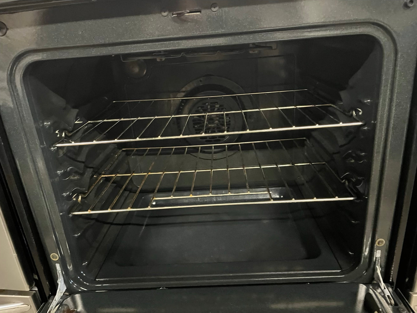 Frigidaire electric range stainless steel 5 burner warm zone bake broil self clean 30” item number #ER351CE