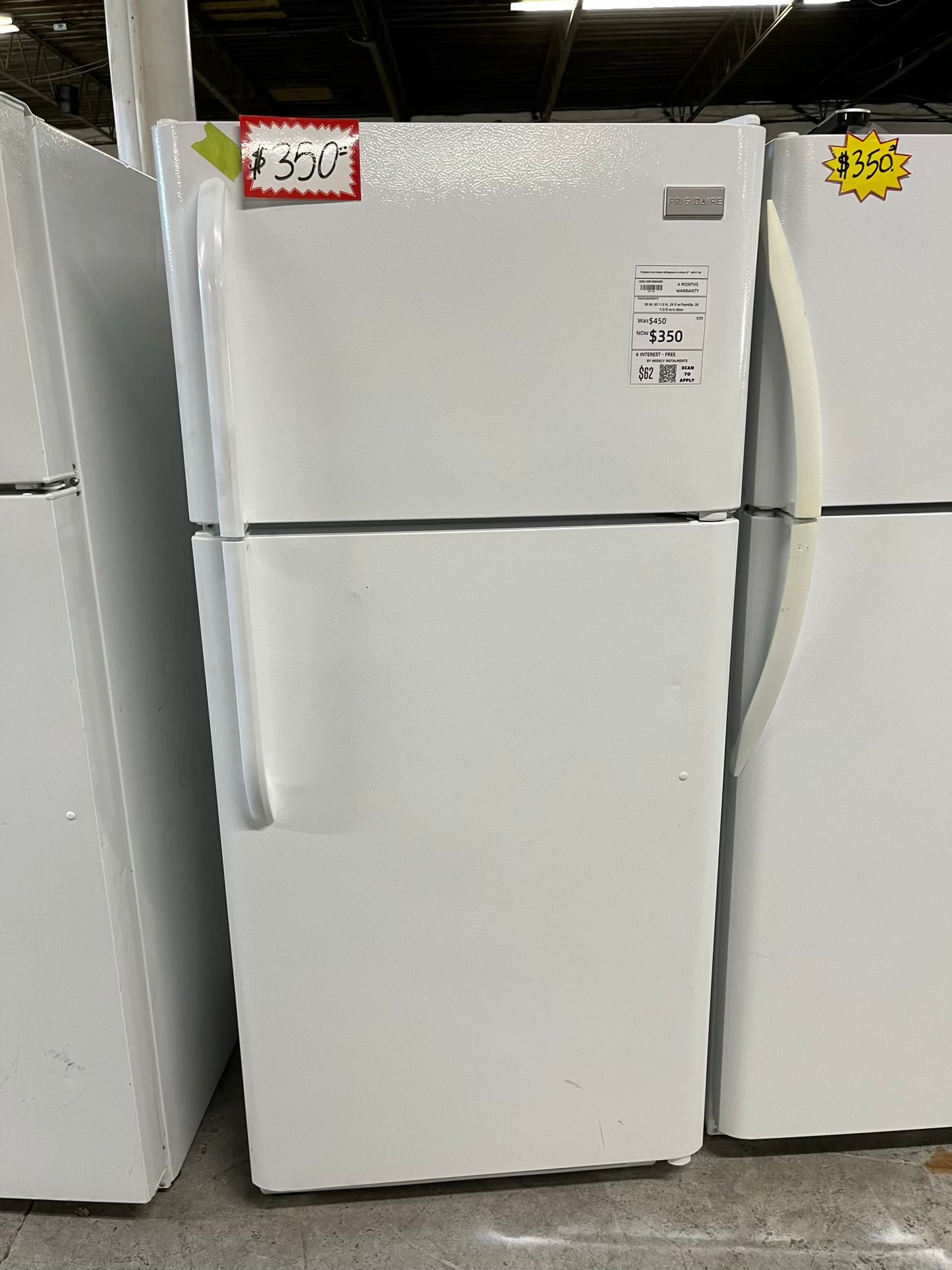 - Frigidalre top freezer Refrigerator in white 30™ #RF311SB