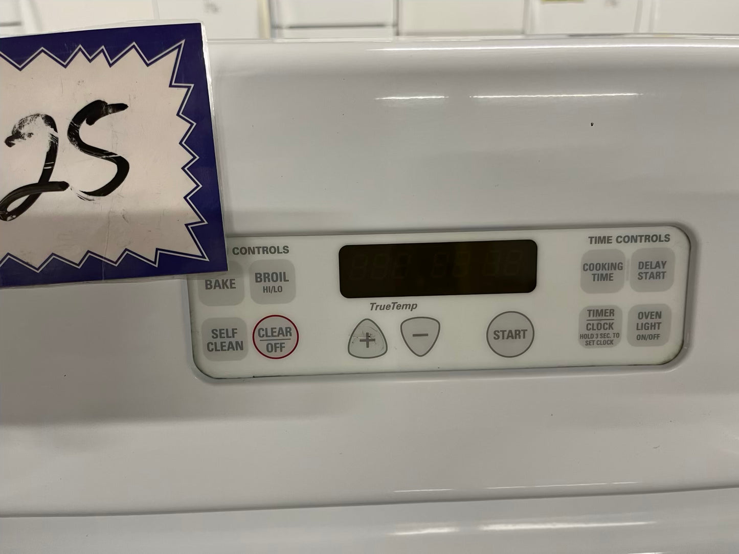 GE electric range 220v 5 burner warm zone bake broil hi/lo self clean in white Refurbished 30" #ER407HB