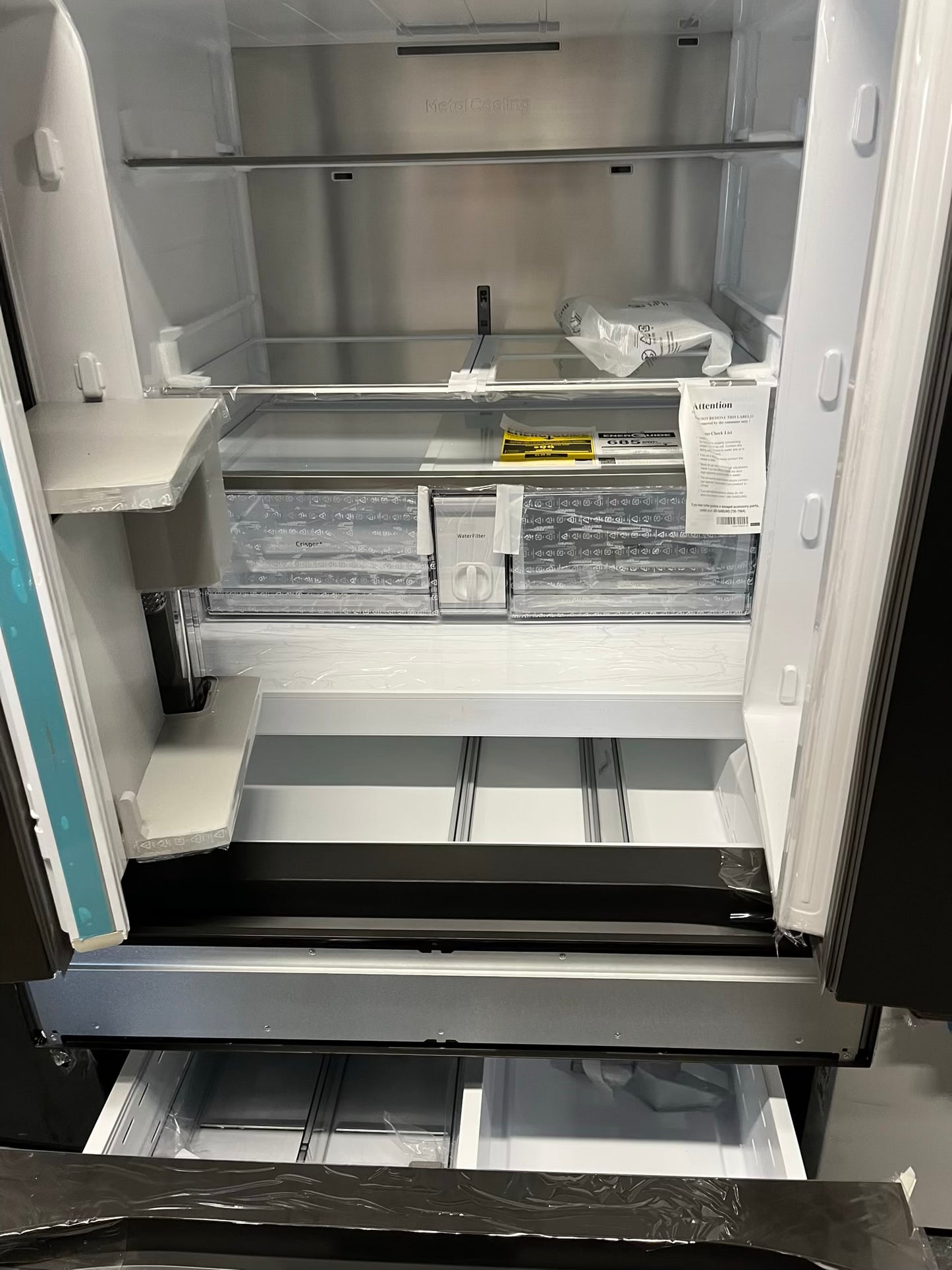 Open Box 📦 | Scratch & dent - Samsung 36 Inch panel ready Smart 4-Door French Door Refrigerator 29 cu. ft. Beverage Center, FlexZone™ Drawer, Dual Auto Ice Maker, Twin Cooling Plus, Wi-FI Enabled, ENERGY STAR® #RF841YB