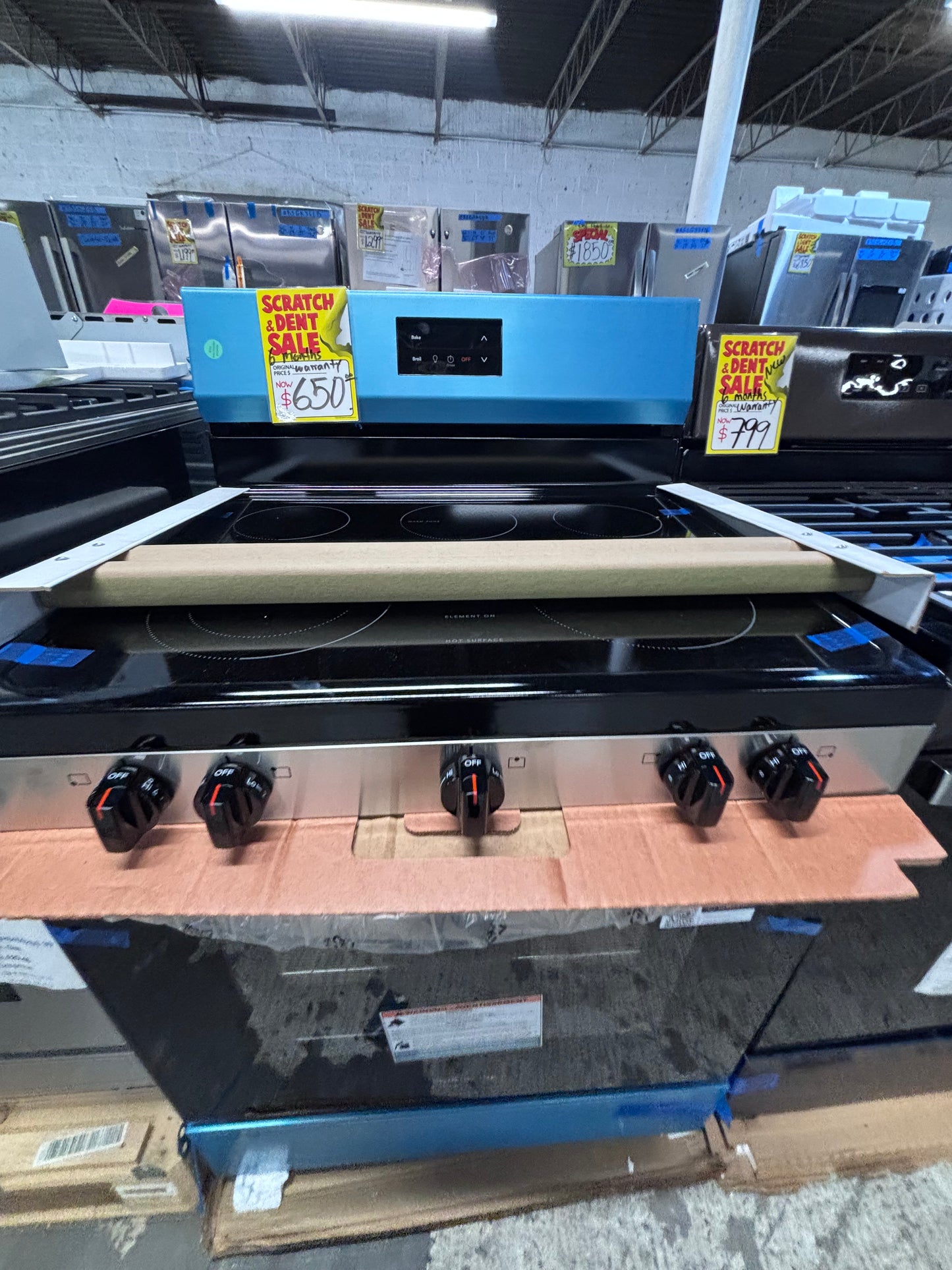 >>new open box New Frigidaire electric glass top range ,bake /broil stainless steel #ERGW6VB