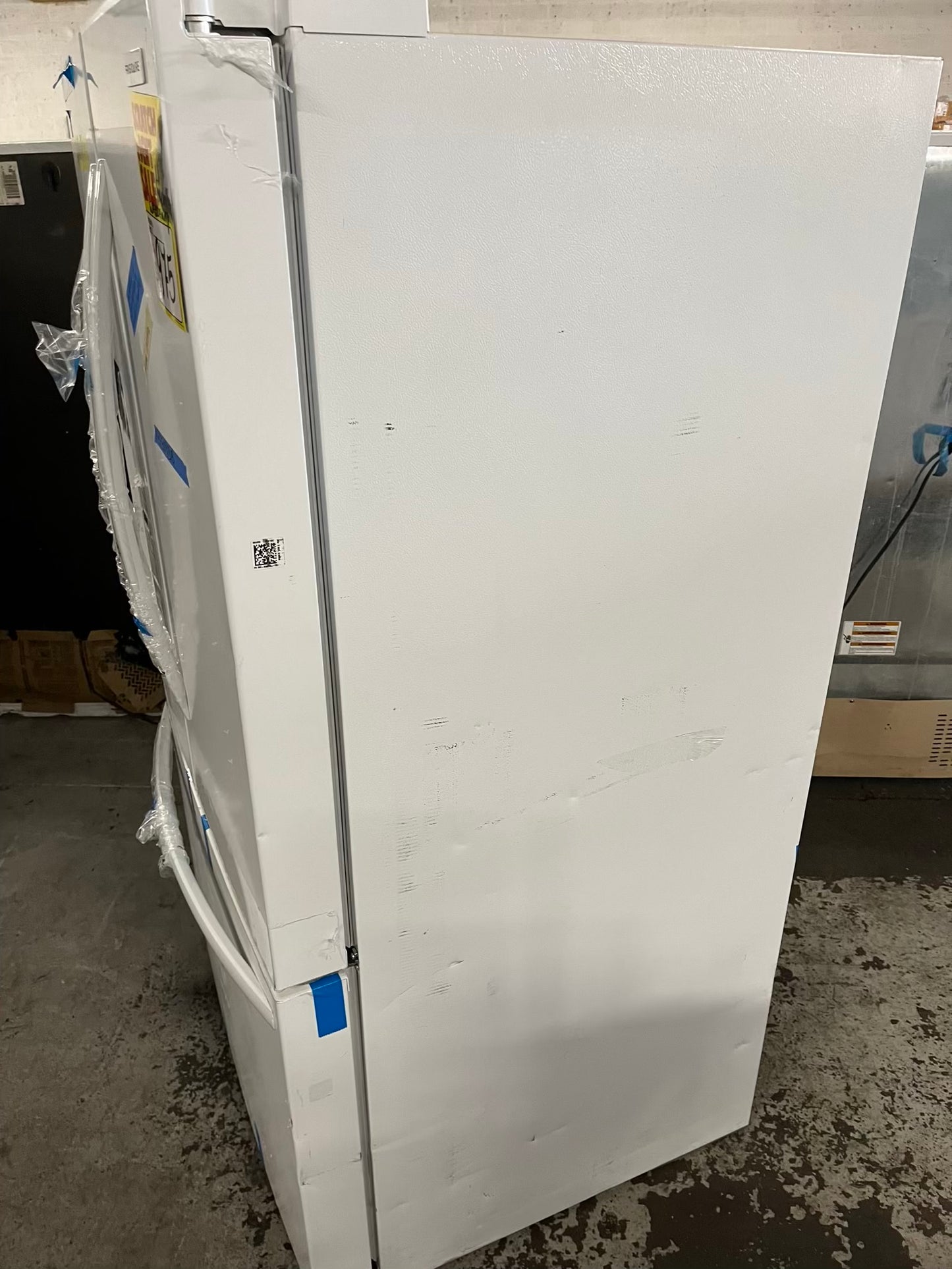 Open Box 📦 | scratch & dent Frigidaire French door refrigerator w/ice water dispenser in white 36" #RF504DB