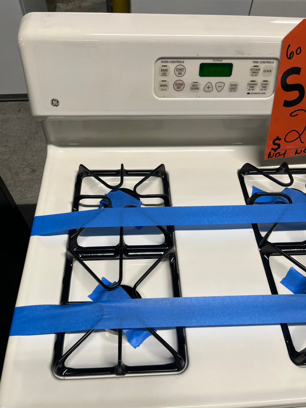 GE Gas range 4 burner bake Temp Recall broil hi/lo in off white Refurbished 30" #GRR00B