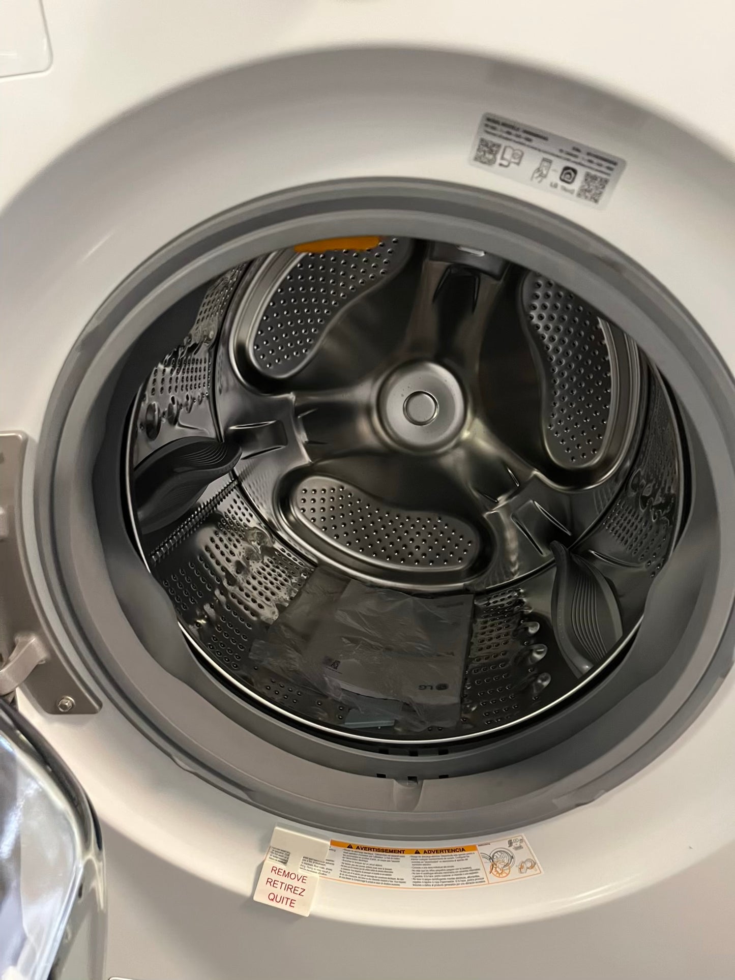 - Open Box Scratch & Dent 4.5 cu. ft. Capacity Smart Front Load ENERGY STAR Washer with TurboWash® 360° Al & 7.4 cu. ft. Electric Dryer 220v Sensor Dry & TurboSteam™ 27" In #WD633CB