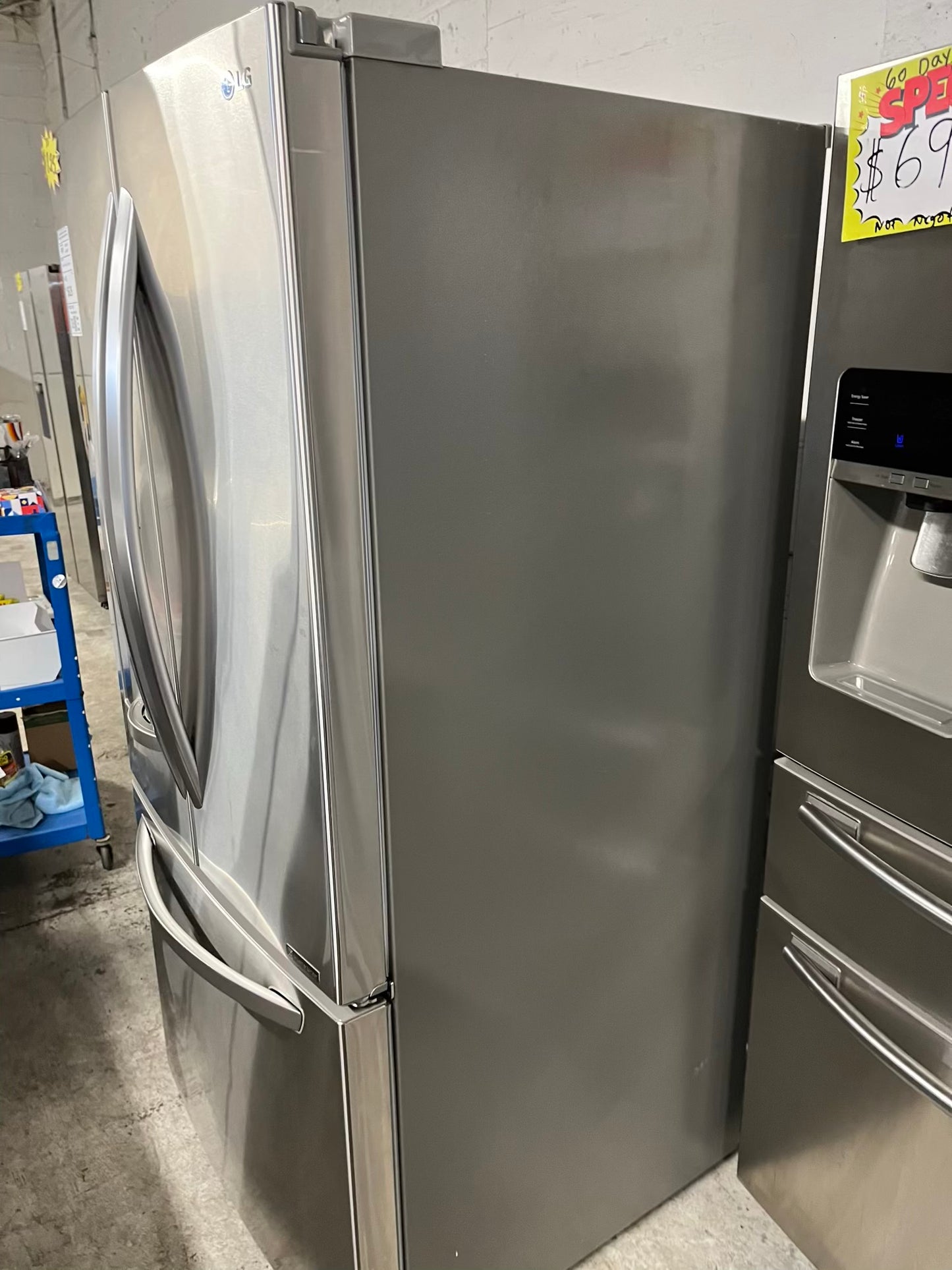 Used Refurbished LG French door refrigerator stainless steel w/ice water dispenser 33" #RF836LB-TR