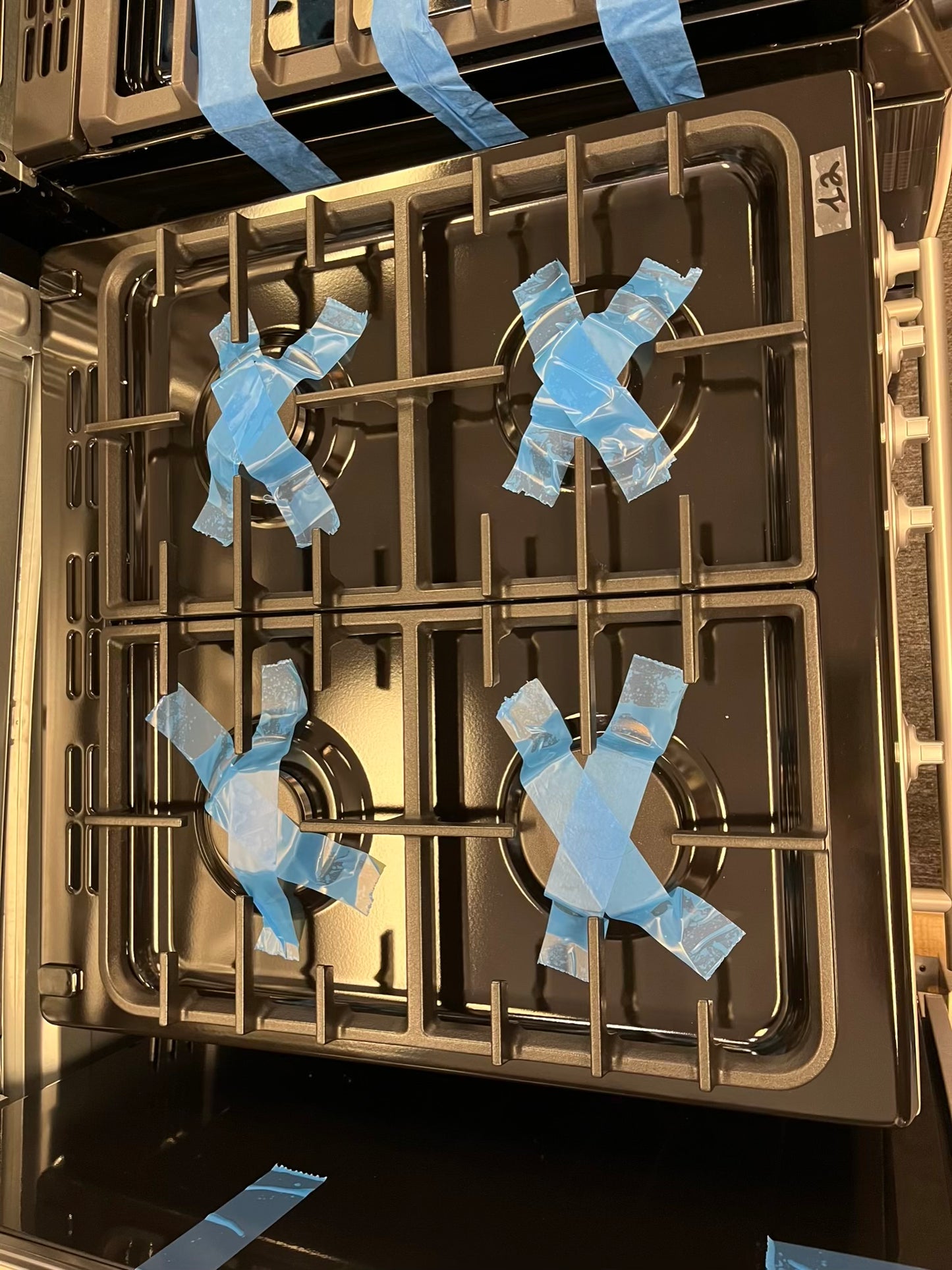 Open Box 📦 Blomberg BGR24102SS Gas Range slide in 4 Burners, 2.5 cu. ft. Oven Capacity, Storage Drawer, Flame-failure Safety Device, Easy Clean, and bake broil 24" in #GR494YL