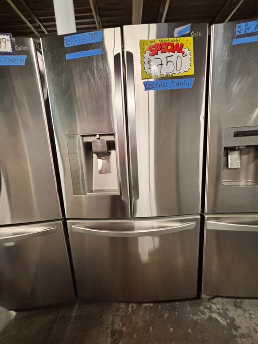>sale🔥LG French door Refrigerator counter depth stainless steel w/ ice water dispenser great condition 36" used-refurbished #KVAW24B