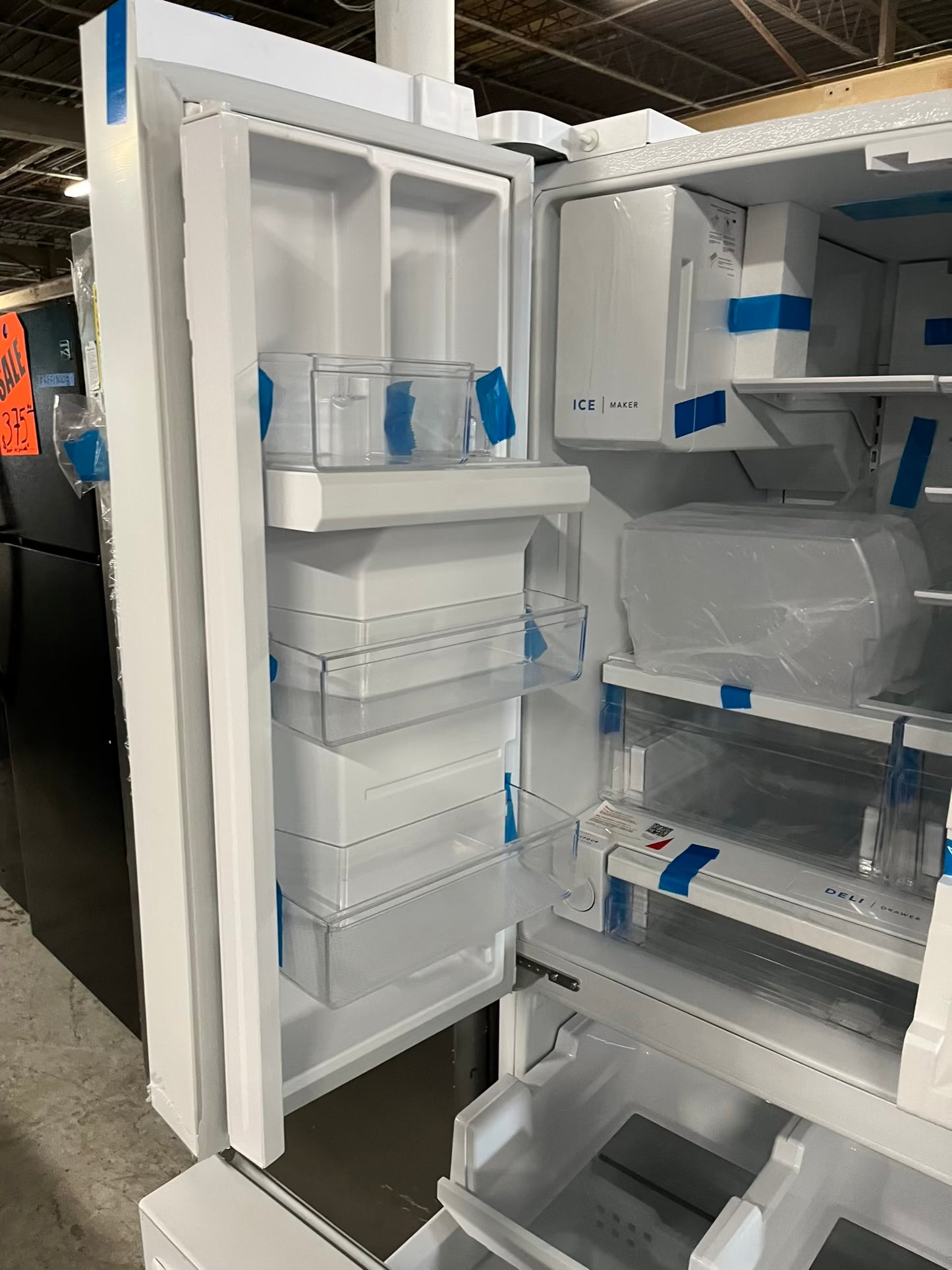 Open Box 📦 | scratch & dent Frigidaire French door refrigerator w/ice water dispenser in white 36" #RF504DB