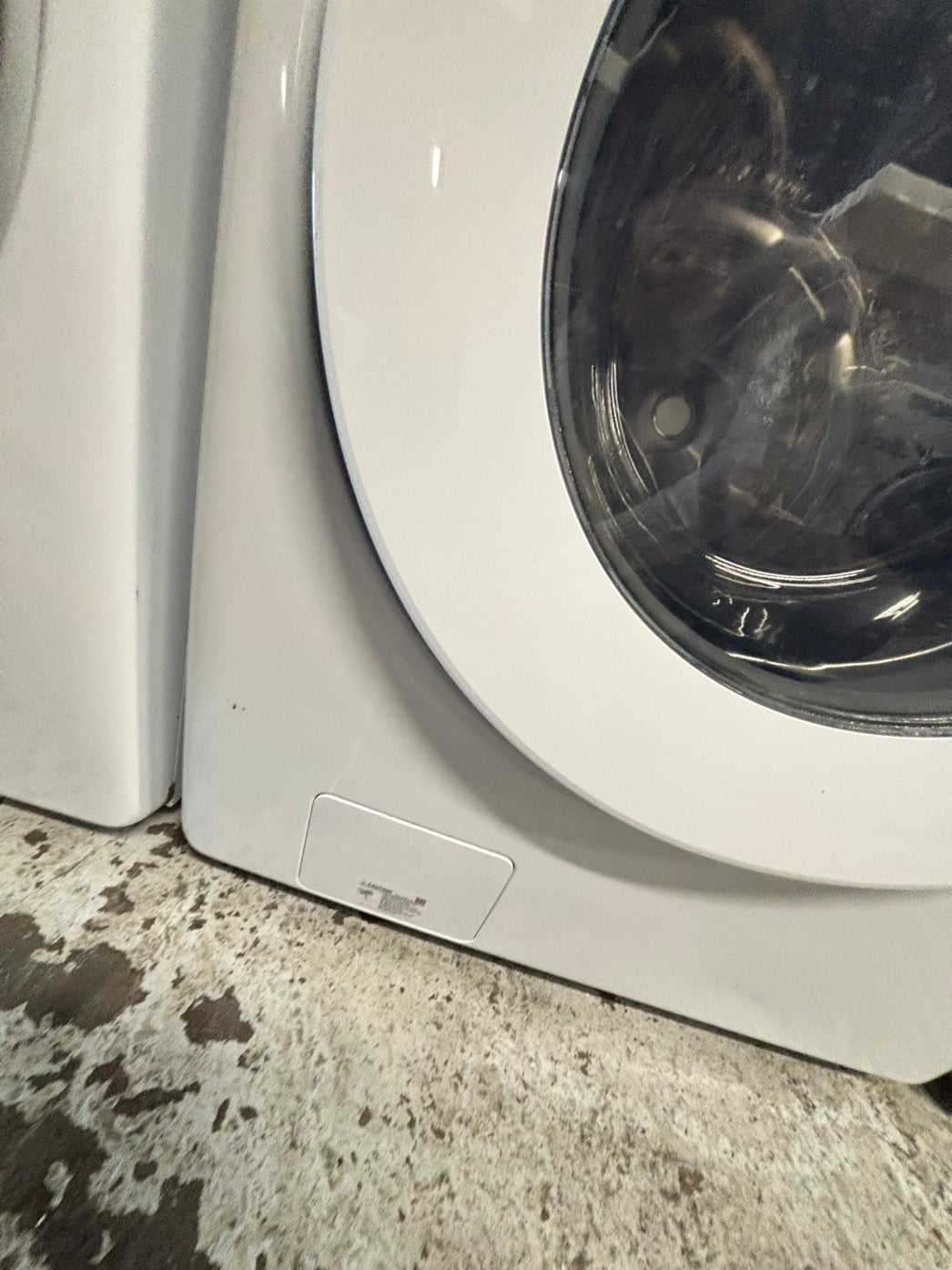 -Samsung white 27” 4.5cu.ft large capacity front load washing machine steam cycle stackable or side by side  #SW047IB