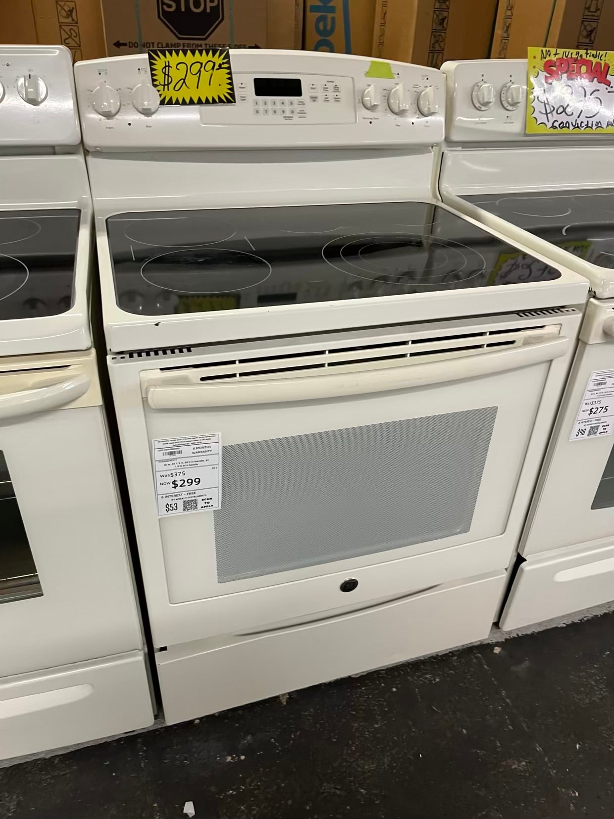 GE electric range 220v 5 burner warm zone convection bake roast broil hi/lo steam clean in off white Refurbished 30" #ER179YB
