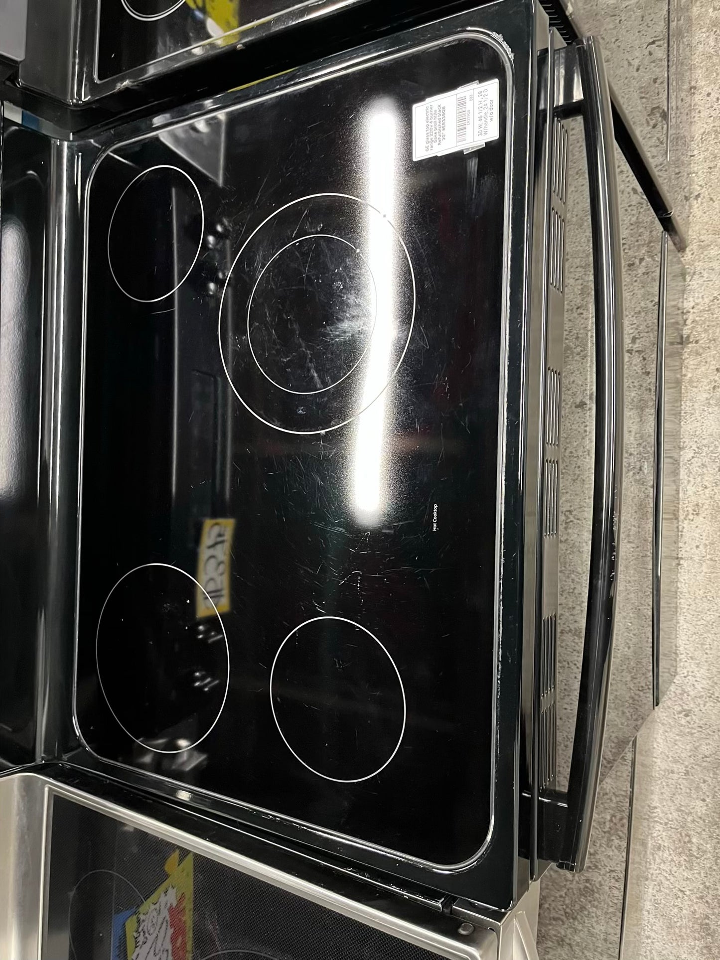 -GE glass top electric range 220v 4 burner bake broil hi/lo Refurbished black 30" #ER339QB-TR