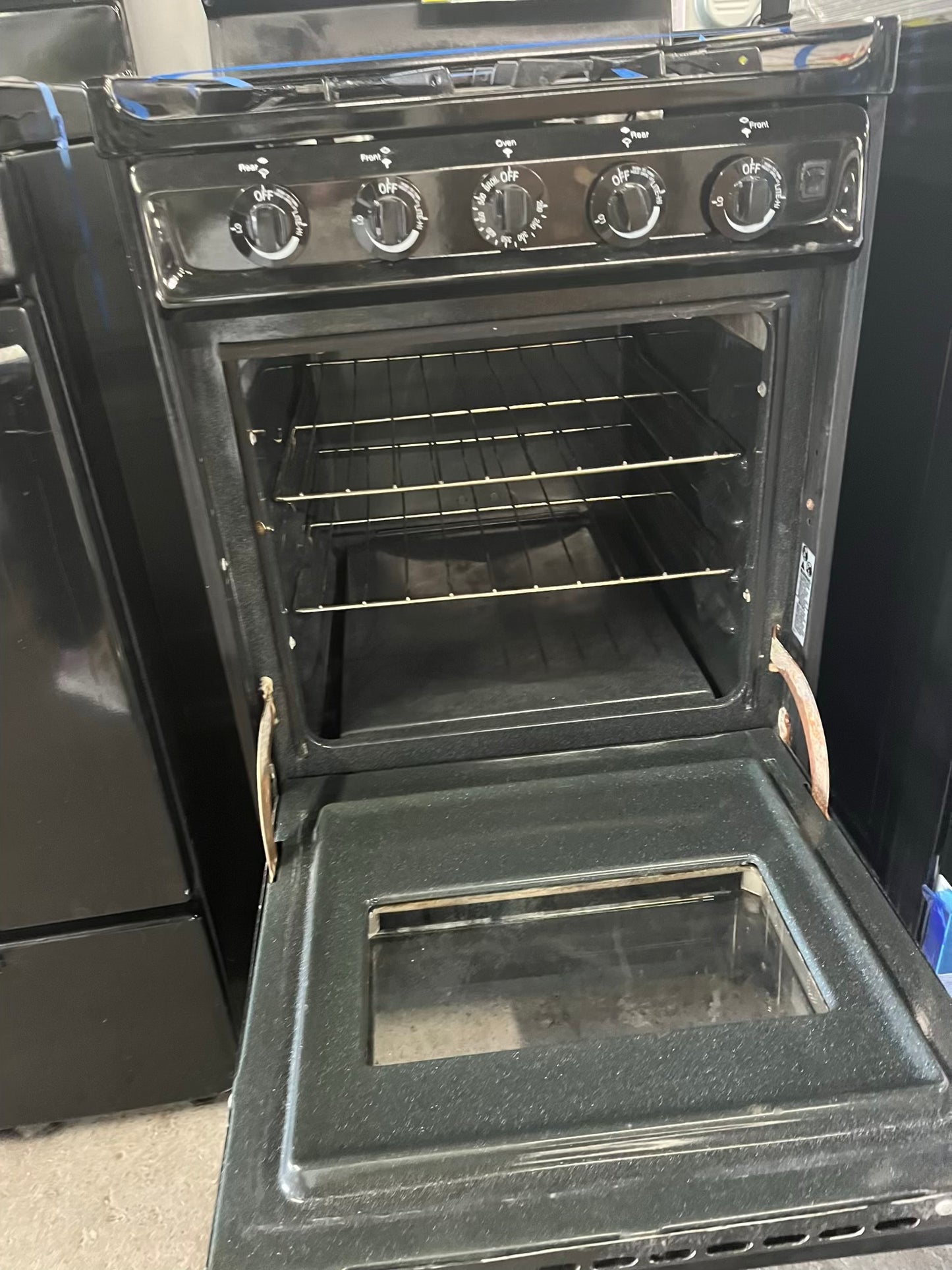 - Special size Brown gas range 4 burne broil in black 20 #GR9080B