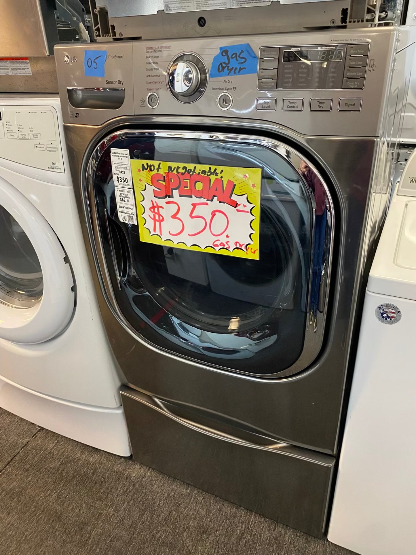 LG GAS Dryer front load w/pedestal extra storage 27" in #GD789JL Refurbished