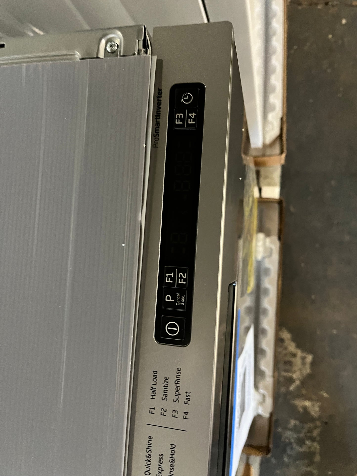Open Box Beko DDN25402X 24-inch, built-in dishwasher quiet operation and energy efficiency #DW745B