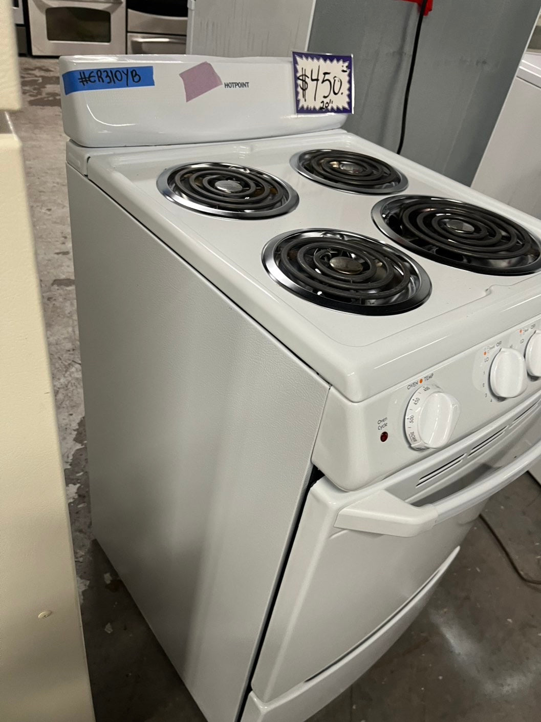 *🔥black Friday sale ‼️package deal 2Pcs set Ge 28” Top freezer fridge 28” wide & Hotpoint electric coils top electric stove white 20” #RFELC10CB