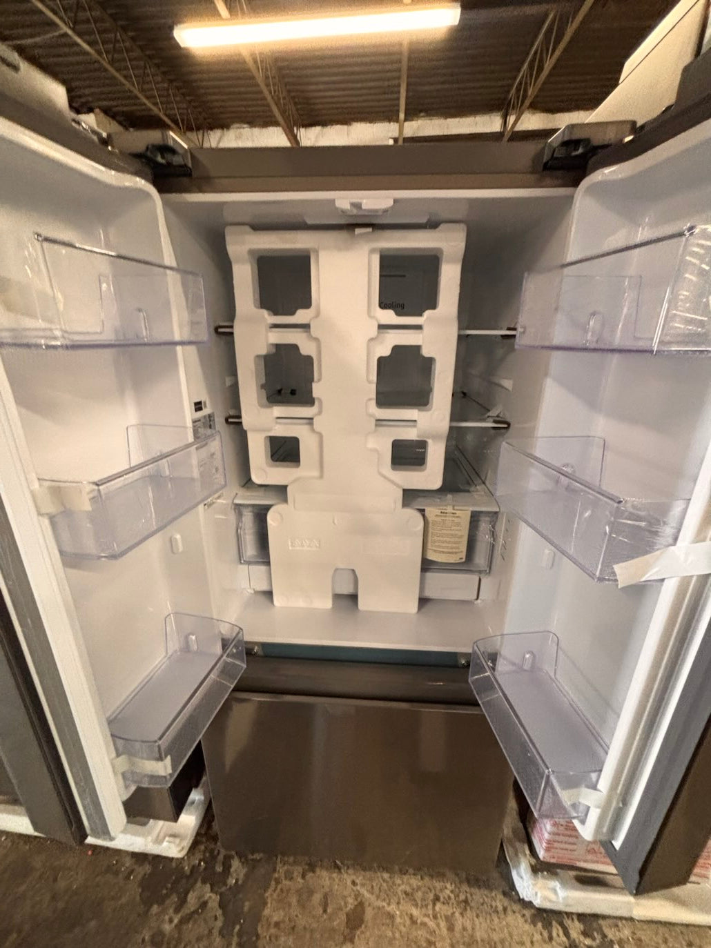 }}Samsung - 30β x 65.1/2 heigth x 30.1/5 depth. 22 cu. ft. 3-Door French Door Refrigerator w ice π§ maker inside - Stainless Steel #R22S4TUB