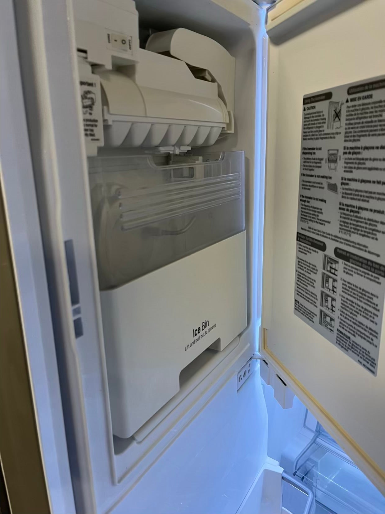 LG French door refrigerator Showcase stainless steel w/ice water dispenser 36" Refurbished #RF735SB