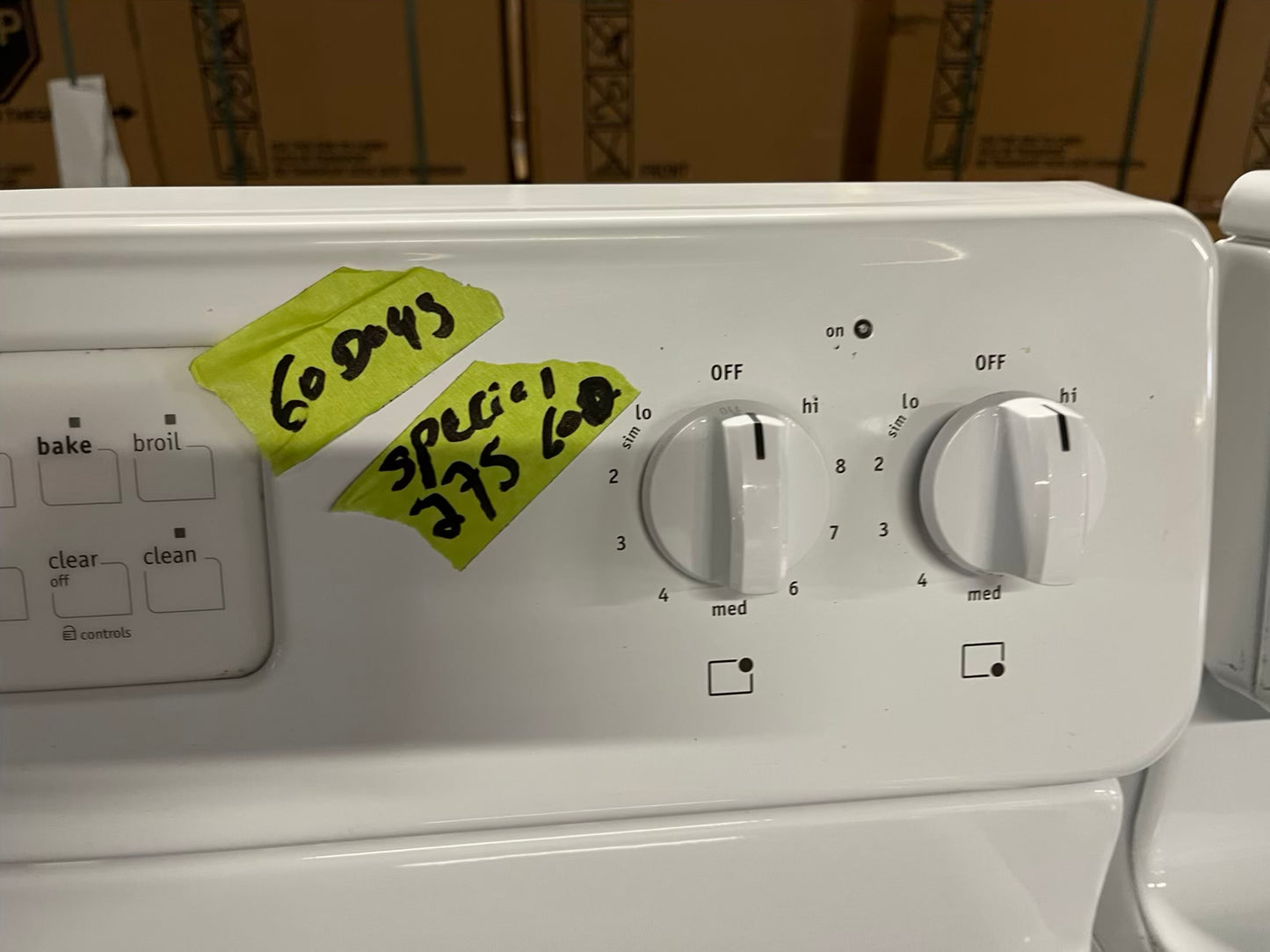 Frigidaire electric range 220v 4 burner bake broil in black & white Refurbished 30" #ER187GB-TR