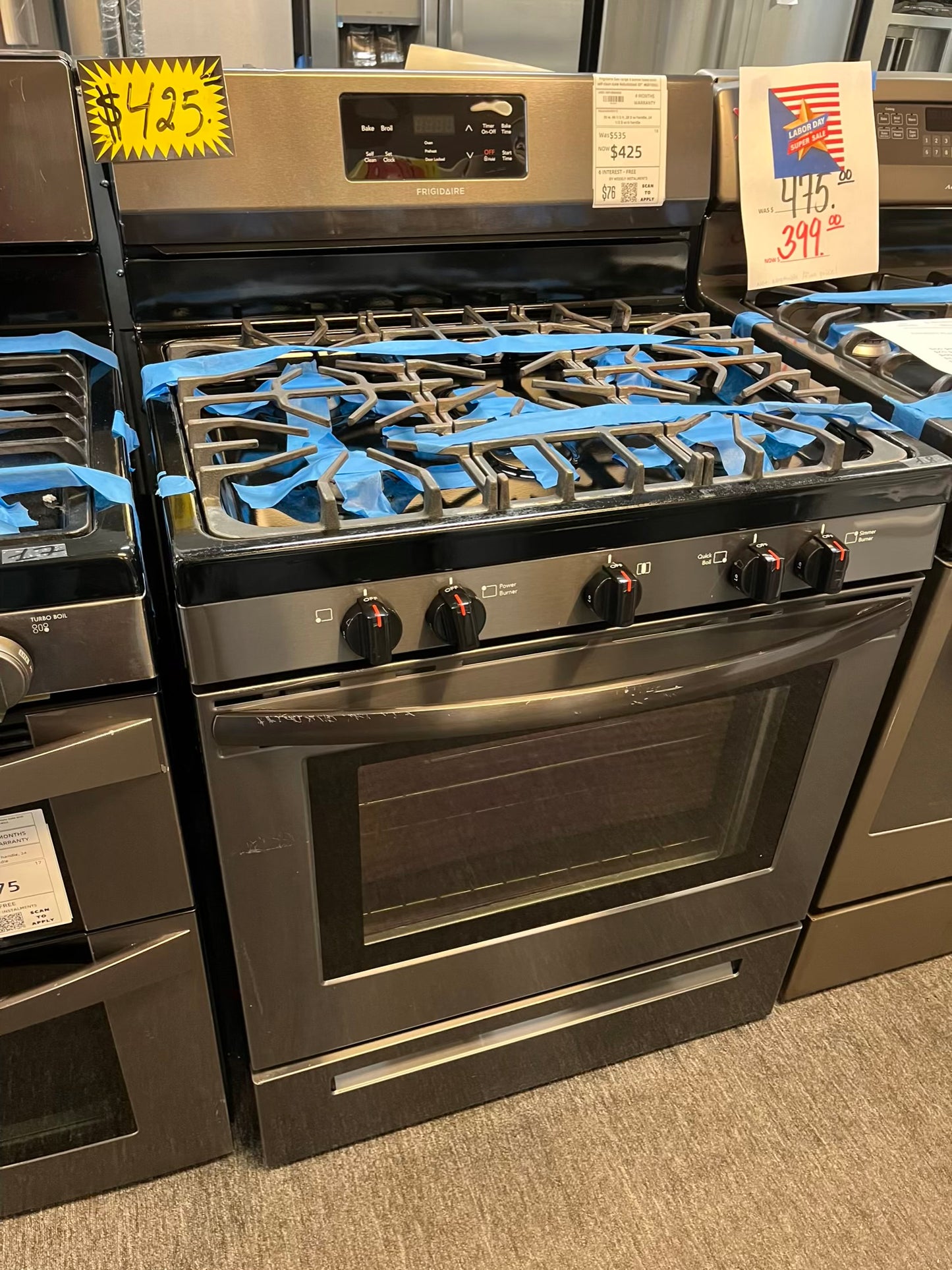 Frigidaire Gas range 5 burner bake broil self clean slate Refurbished 30" #GR294BL