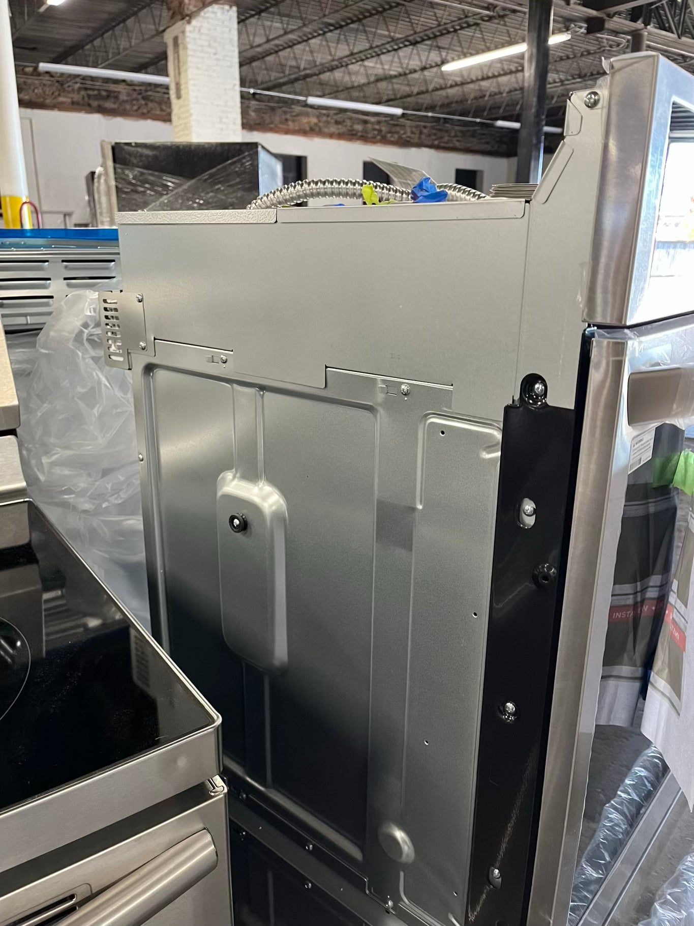 - Open Box 📦 | scratch & dent LG 9.4 cu. ft. Smart Double Wall Oven with InstaView®, True Convection, Air Fry, and Steam Sous Vide Go to  Model #WDEP9427F