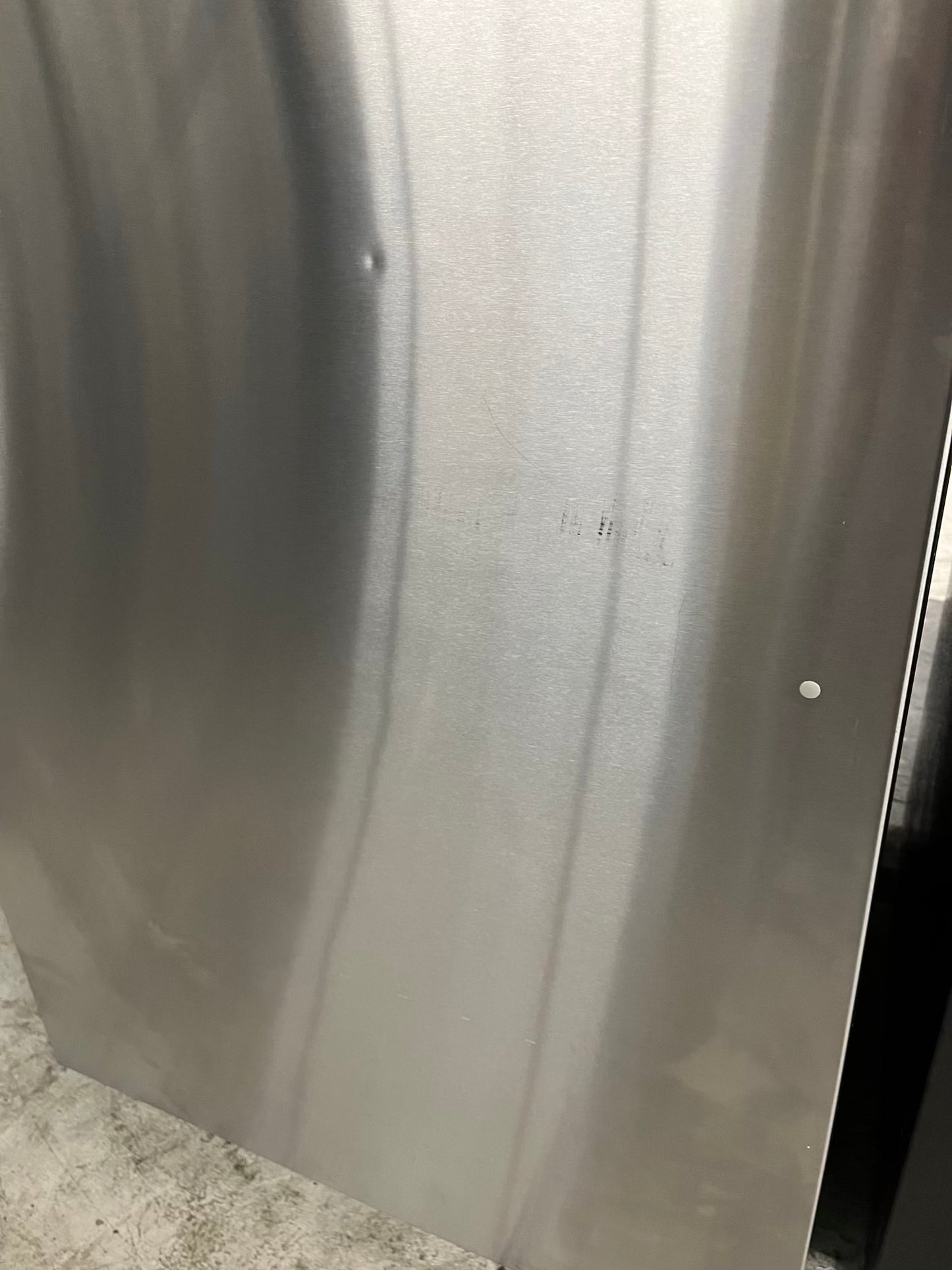 - Whirlpool Top freezer Refrigerator stainless steel 30" #RF208EB