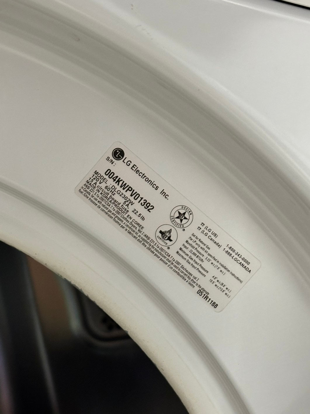 -📢black Friday sale 🦃  LG  front load stackable GAS dryer in white , stainless steel drum 27" #ED411GB