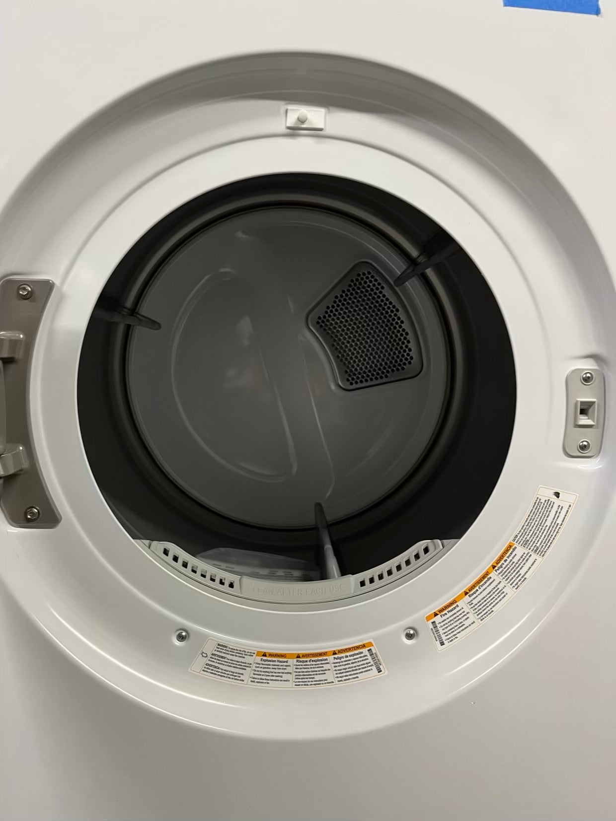 Open box 📦 | scratch & Dent LG ThinQ WashTower Single Unit Front Load Washer 4.5 Cubic Feet AND Gas Dryer 7.4 Cubic Feet 27" in #WD630FB-TR