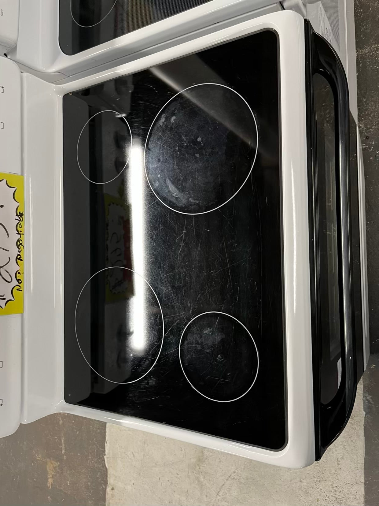 Frigidaire electric range 220v 4 burner bake broil in black & white Refurbished 30" #ER187GB-TR