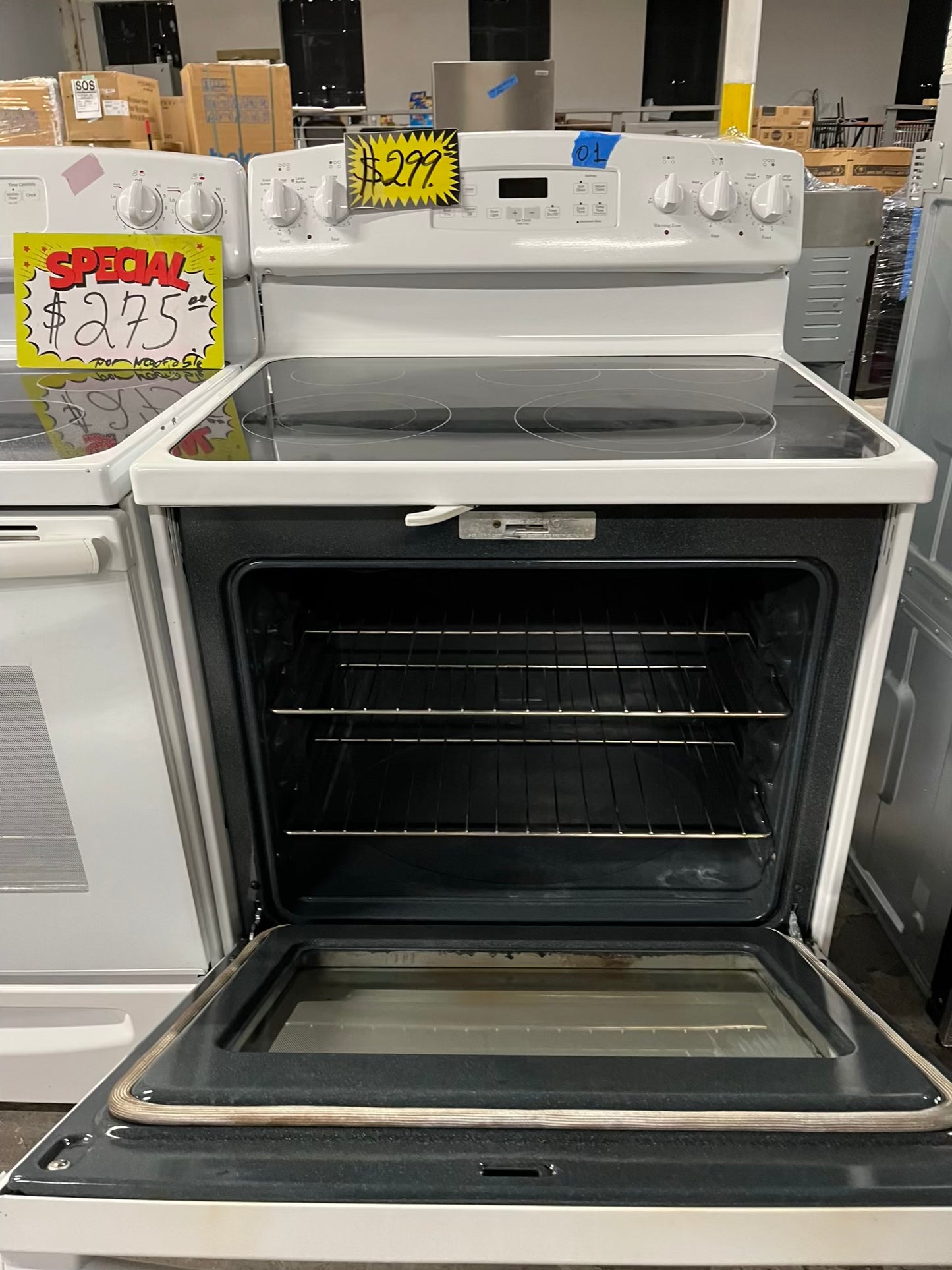 GE electric 220v range 5 burner warm zone bake broil hi/lo steam clean in white 30" #ER483JB Refurbished
