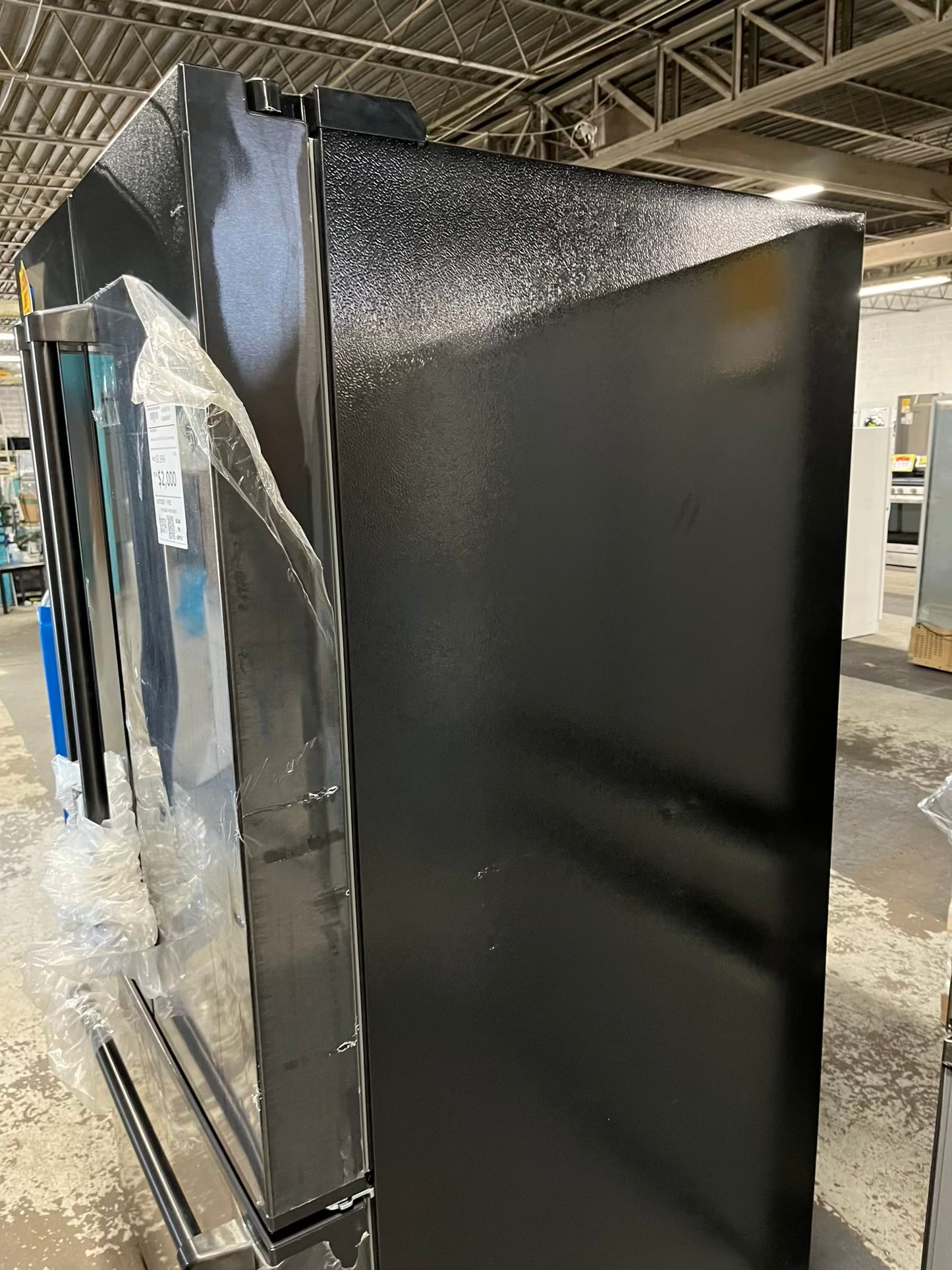 OPEN BOX 📦 | SCRATCH & DENT - ZLINE 36 in. 28.9 cu. ft. Standard-Depth French Door External Water Dispenser Refrigerator with Dual Ice Maker in Fingerprint-Resistant Black Stainless Steel #RF842FB