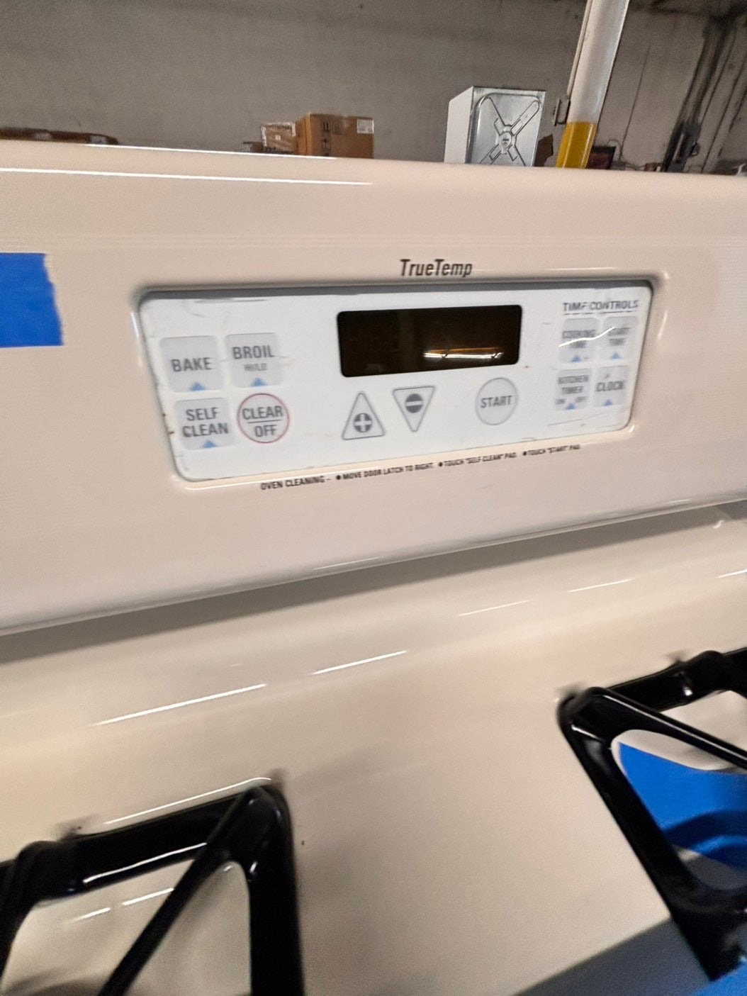 >special sale🔥GE Gas range 4 burner bake broil Hi/Lo self clean in off white used-Refurbished 30” #GEY94ZB