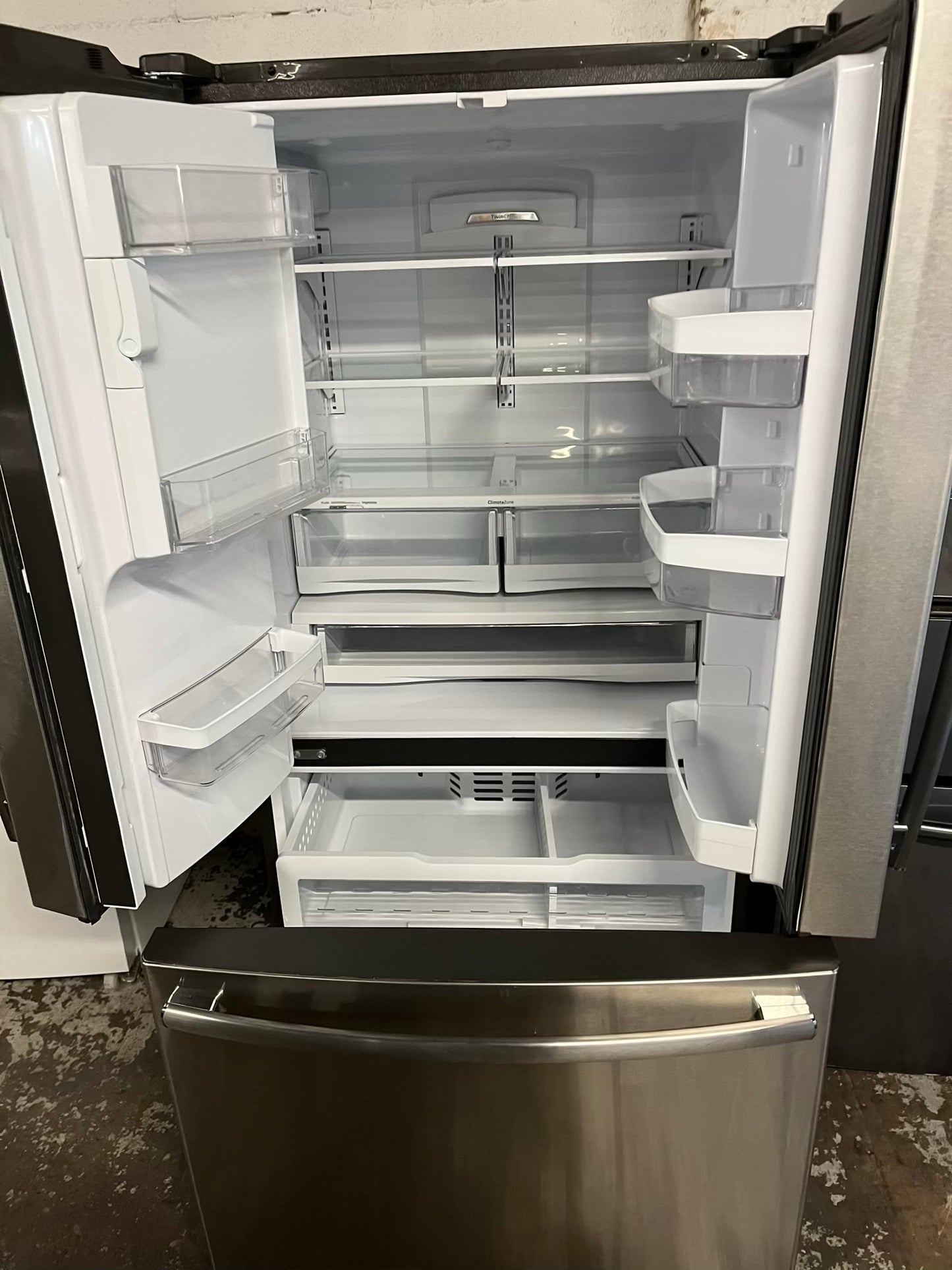 - GE French door Refrigerator stainless steel w/ ice water dispenser 36" #RF739PB