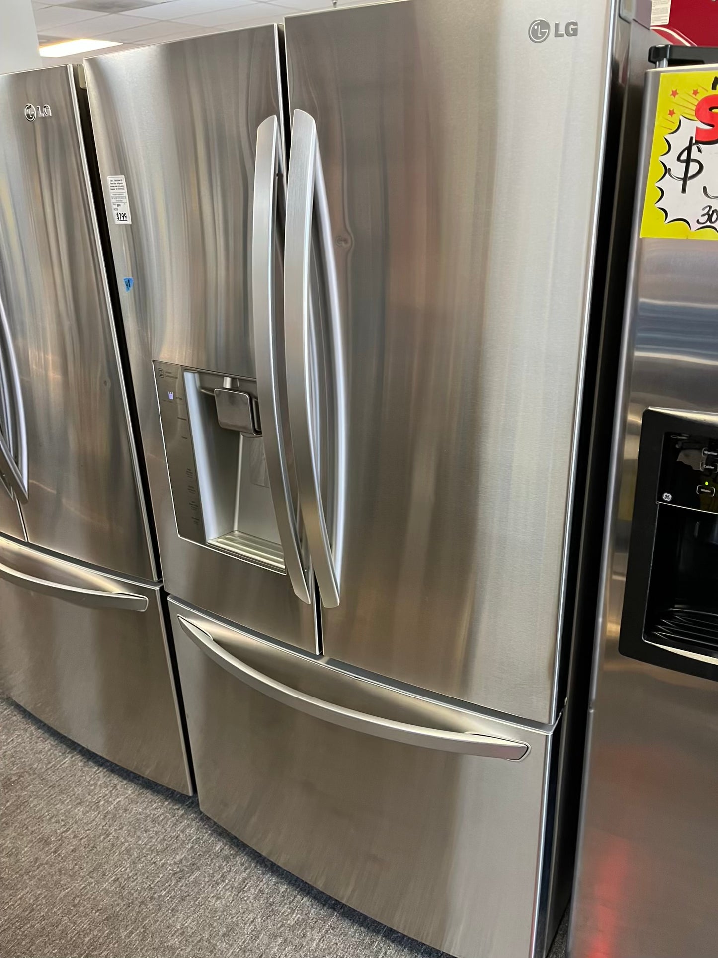 Used | Refurbished Le french door refrigerator stainless steel w/Ice water dispenser 36" # RF506ZL