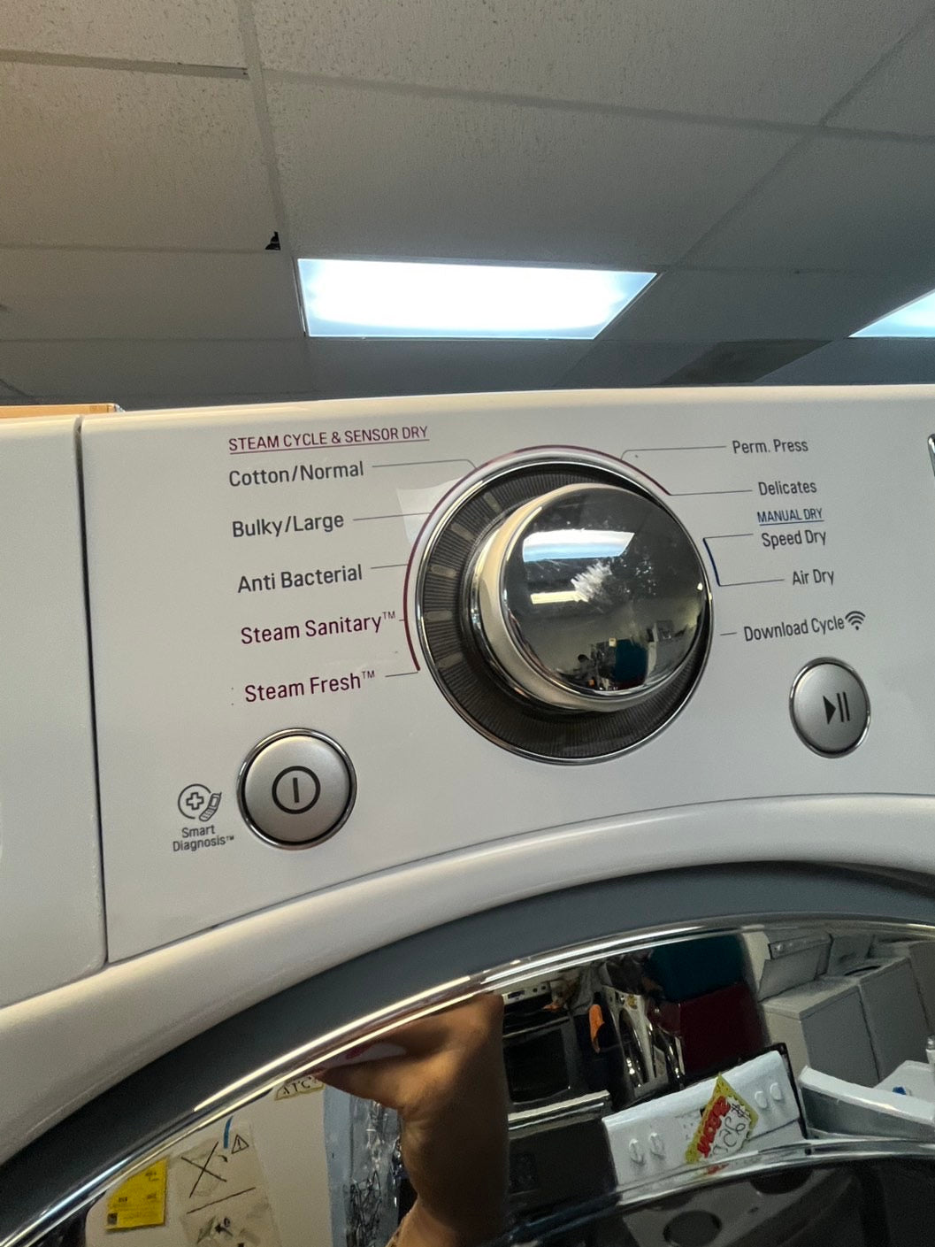 LG front load washer & TrueSteam sensor Dry front load dryer set electric 220v front load stackable in white 30" in Refurbished #WDPR20L