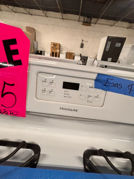 >saleš„frigidaire propane gas 4 burner bake broil Hi/Lo self clean in white used-Refurbished 30ā #GEPP6TB