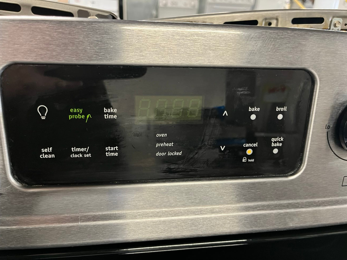 Frigidaire Gallery electric range stainless steel 5 burner warm zone bake broil self clean 30” item number #ER934KB
