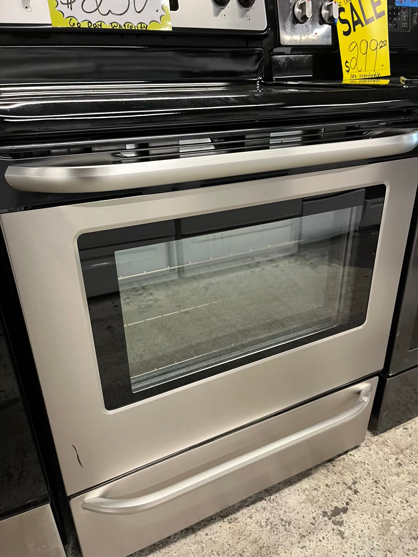 -Frigidaire glass top electric range 220v 4 burner bake broil self clean Refurbished stainless steel 30" #ER7142PB