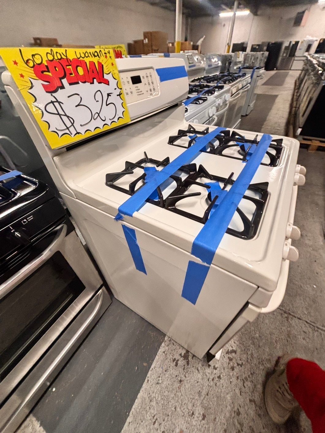 >kenmore range 4 burner bake broil hi/lo Self clean in off white used-Refurbished 30" #LC897B