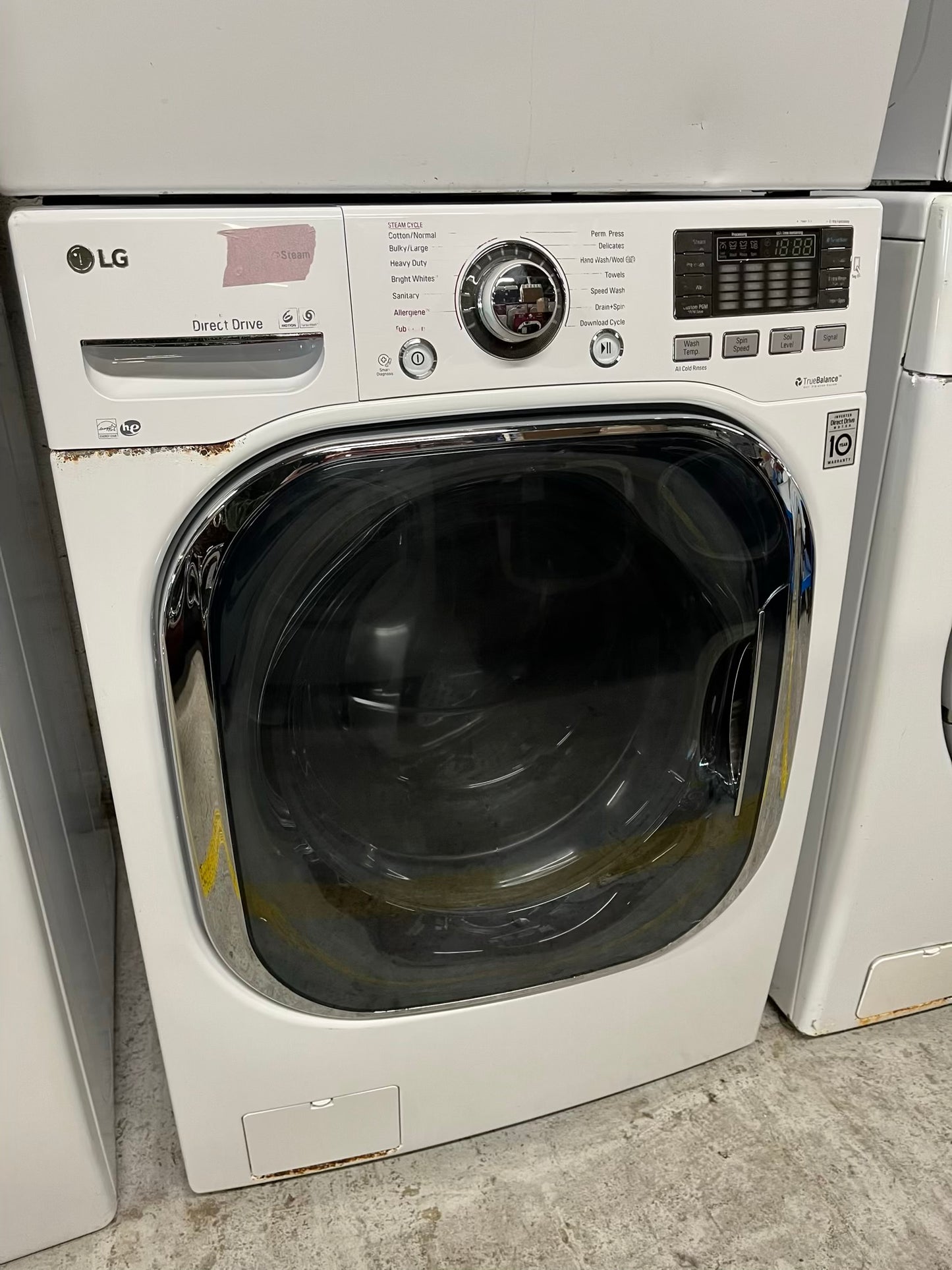 LG steam cycle washer 4.5 cu ft & dryer 7.5 cu ft set electric 220v front load stackable sensor dry He In white #WD854JB