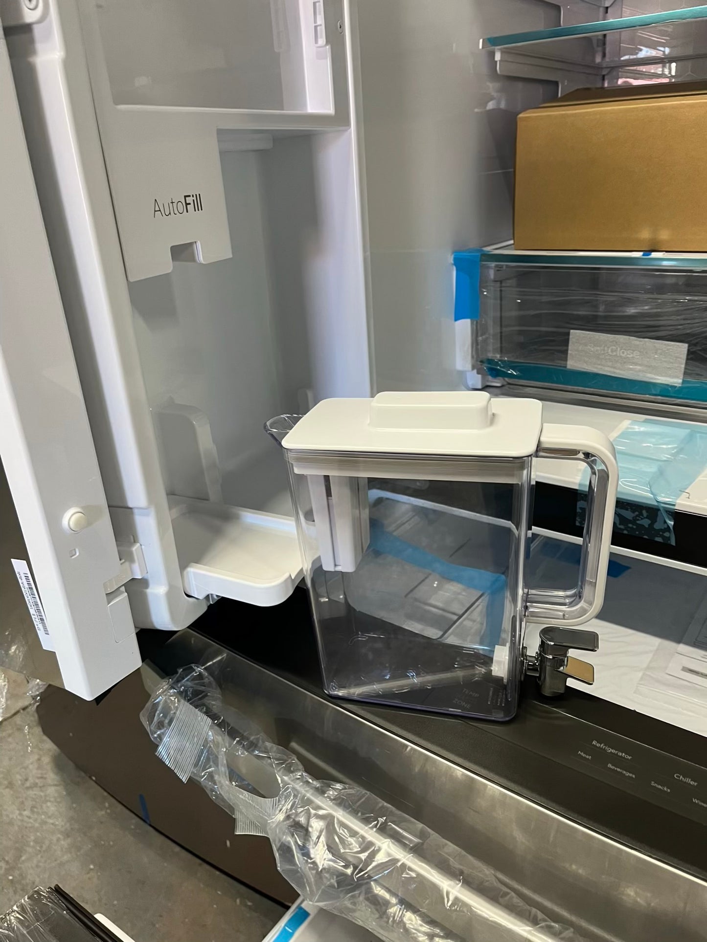 Open Box 📦 GE Four Door Refrigerator stainless steel w/ice water dispenser  double ice maker - Item number #RF625UB-TR 36” in