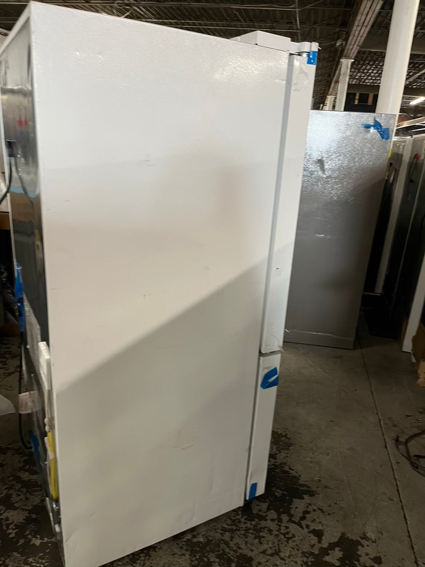 Open Box 📦 | scratch & dent Frigidaire French door refrigerator w/ice water dispenser in white 36" #RF504DB