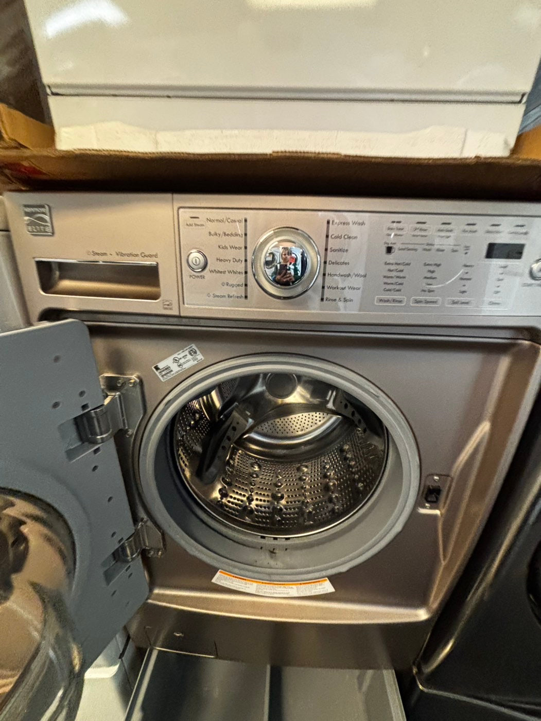 Kenmore 27" Front-Load Washer Steam large capacity w/pedestal extra storage 27" used-refurbished #FWK9571L