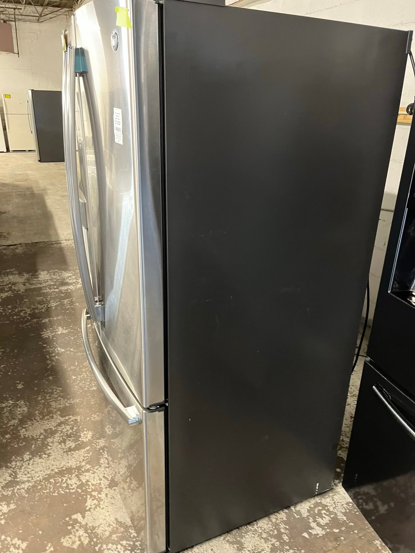 - GE French door Refrigerator stainless steel w/ ice water dispenser 36" #RF739PB