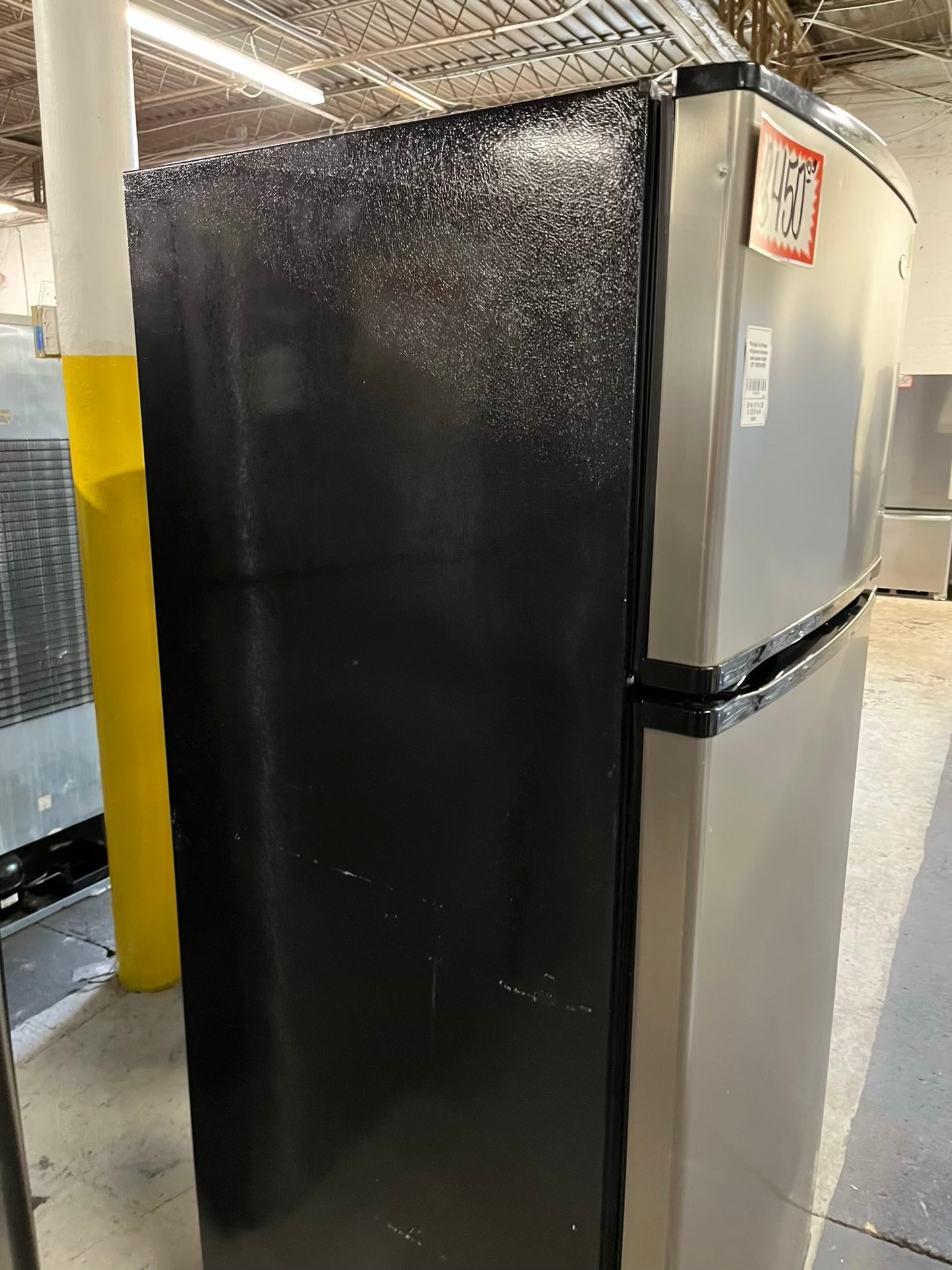 - Whirlpool top freezer refigerator stainless steel counter depth 28" #RF304YB