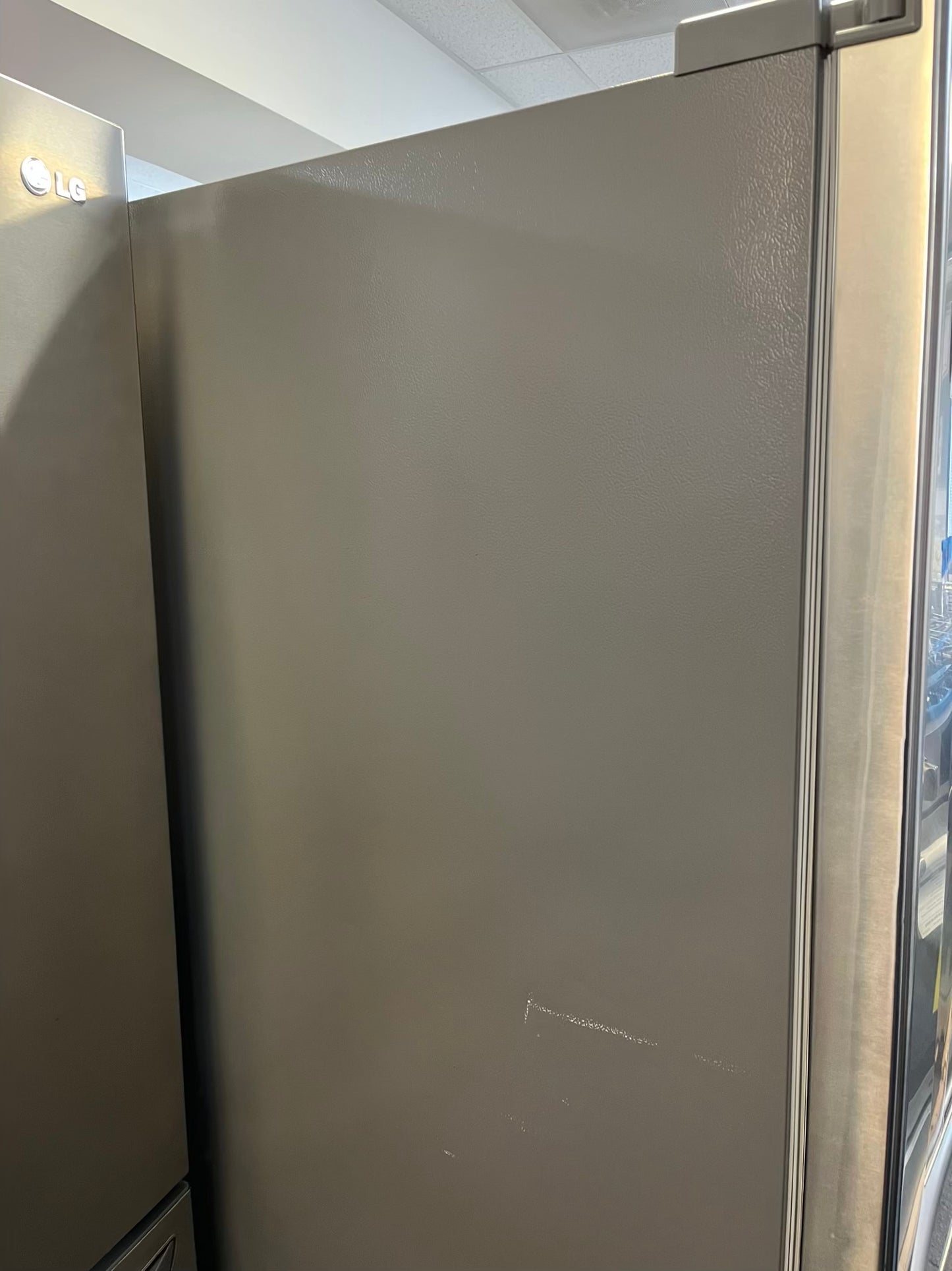 Used | Refurbished Le french door refrigerator stainless steel w/Ice water dispenser 36" # RF506ZL