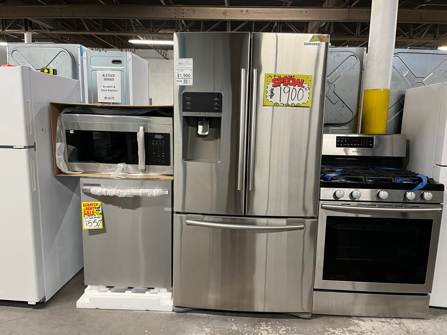 Special Offer | Samsung kitchen combo / Refrigerator, gas range, microwave and dishwasher - 4 appliances #KC985JB