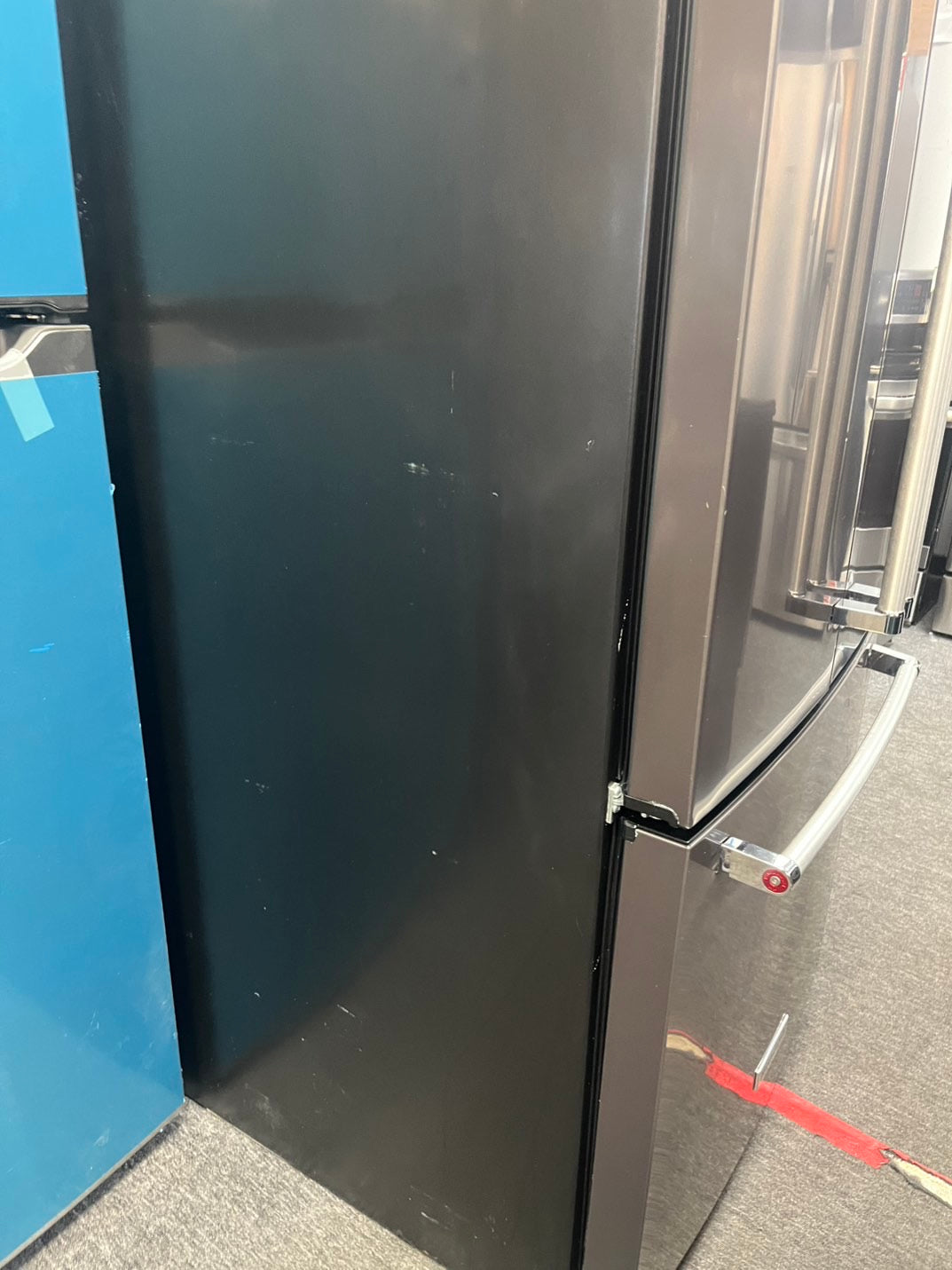 KitchenIAd 30” wide French door Refrigerator blackstainless steel W/ice maker inside Used Refurbished #RF550L