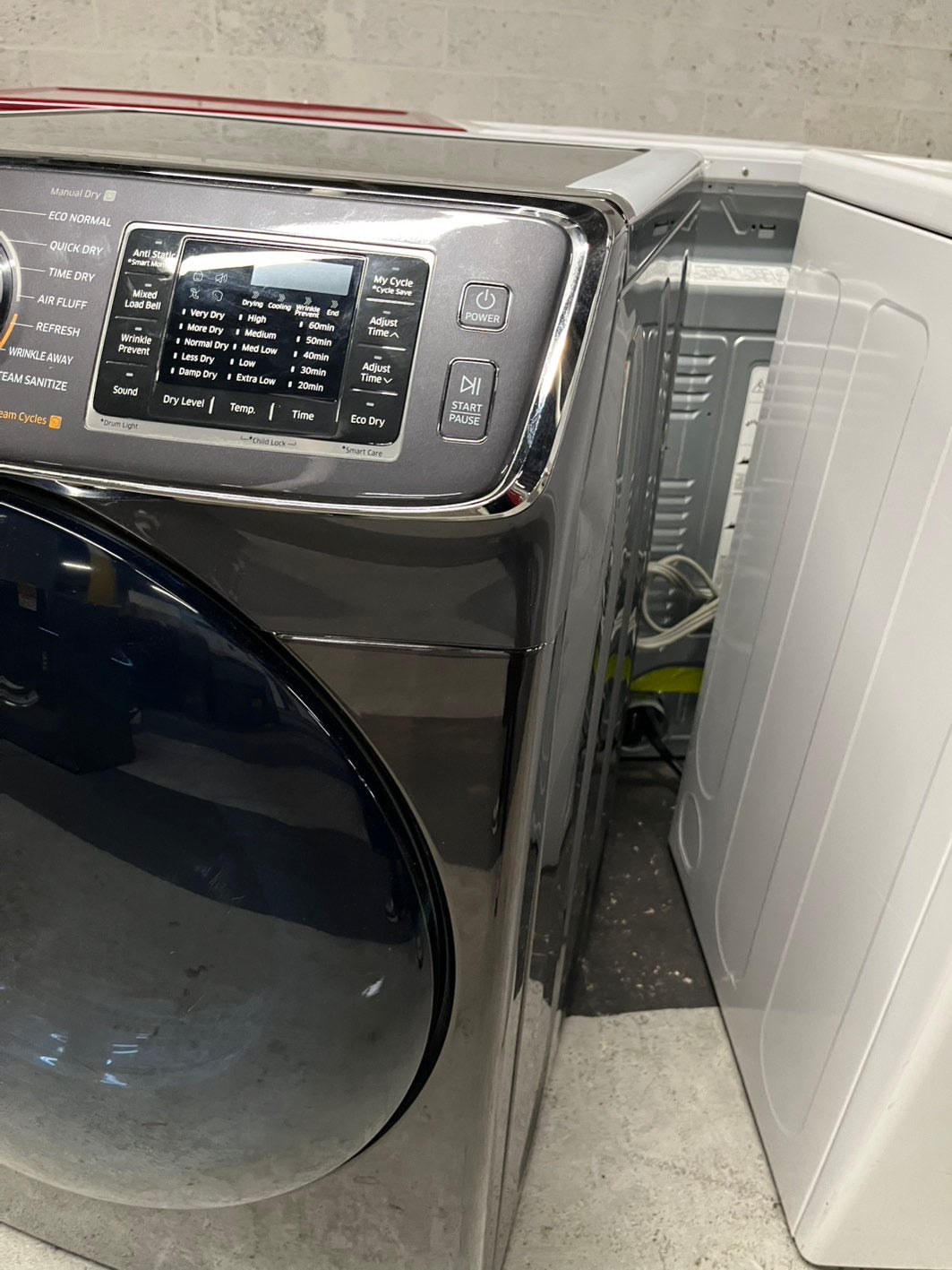 -Samsung front load stackable Gas dryer black #DG22B